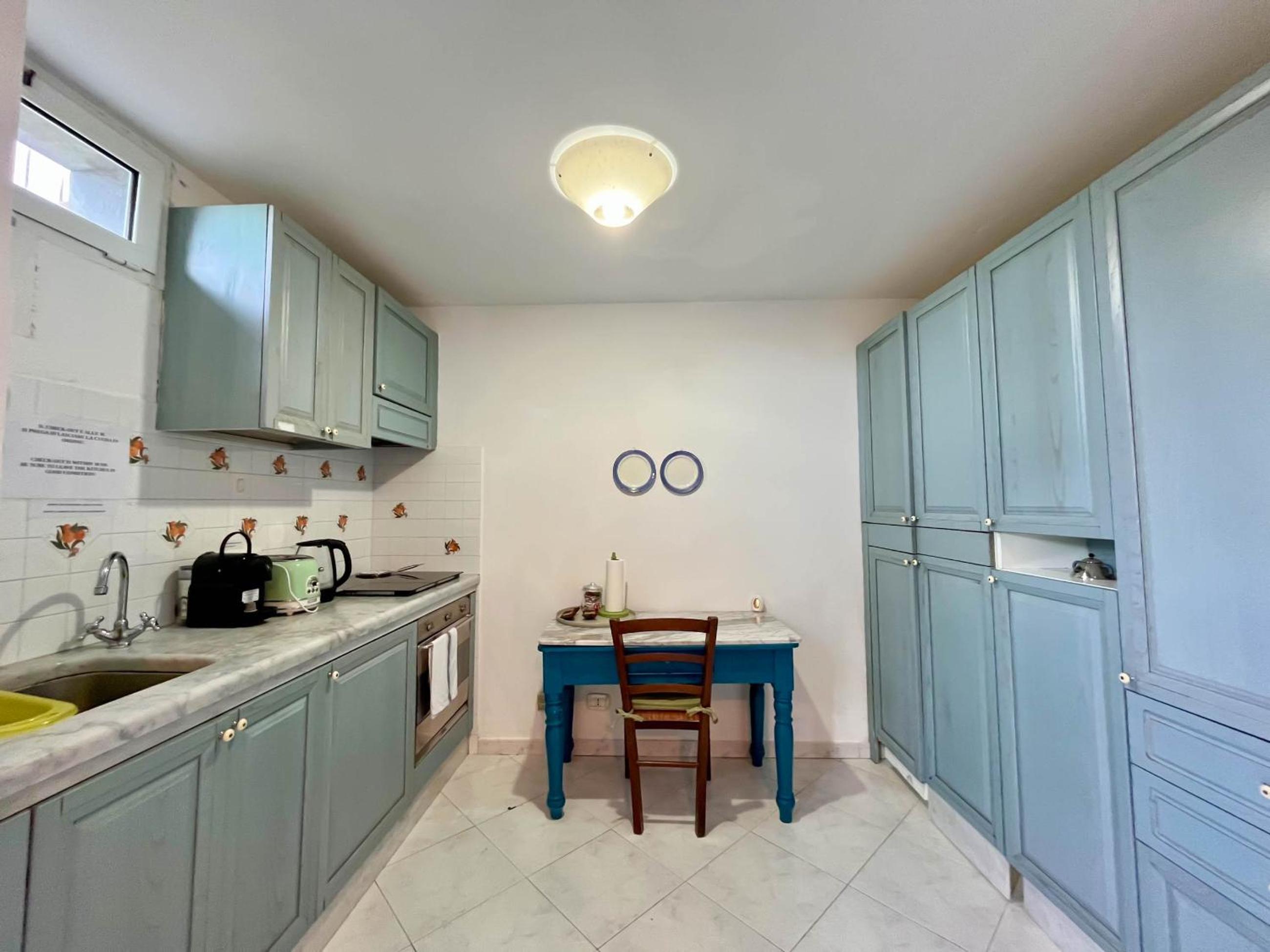 Apartment with Garden View - Piazza Papa Innocenzo IV - Photo 2