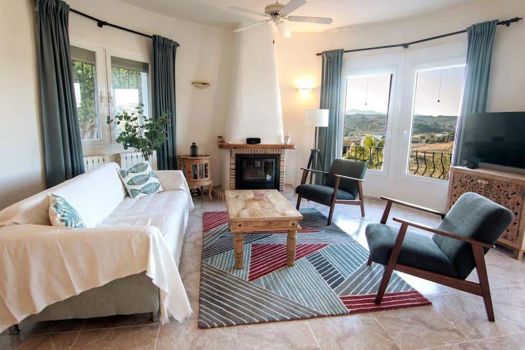 Casa de cuatro habitaciones