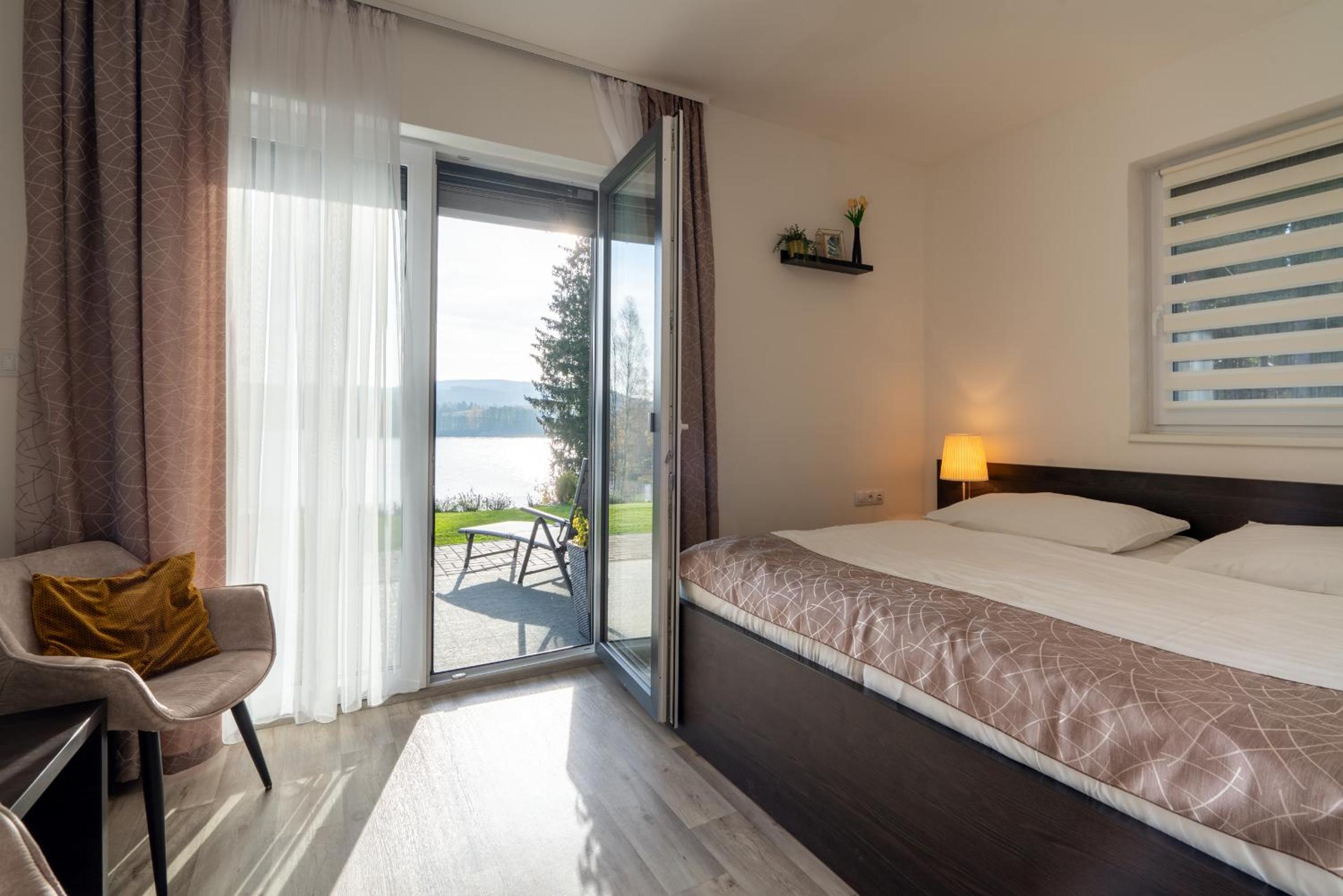 Deluxe Double Room photo 2