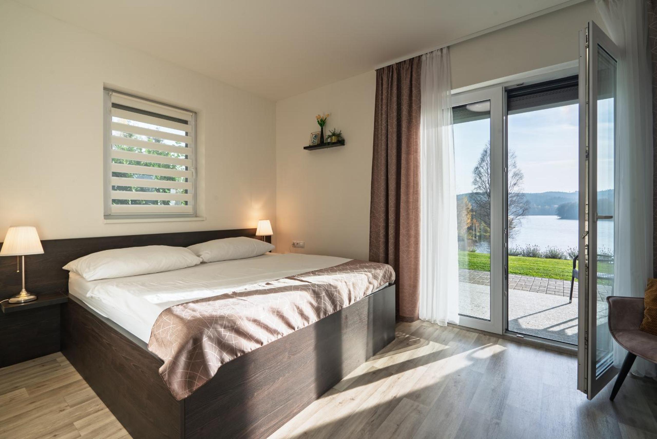 Deluxe Double Room photo 2