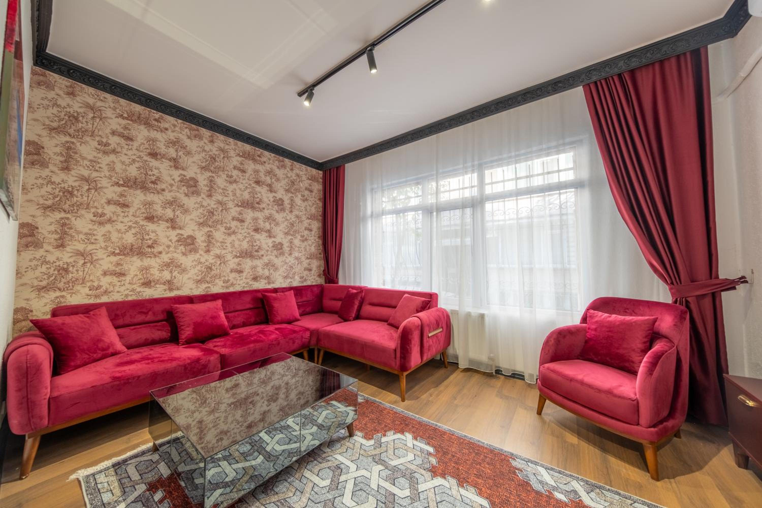 Three-Bedroom Apartment Suite photo 1