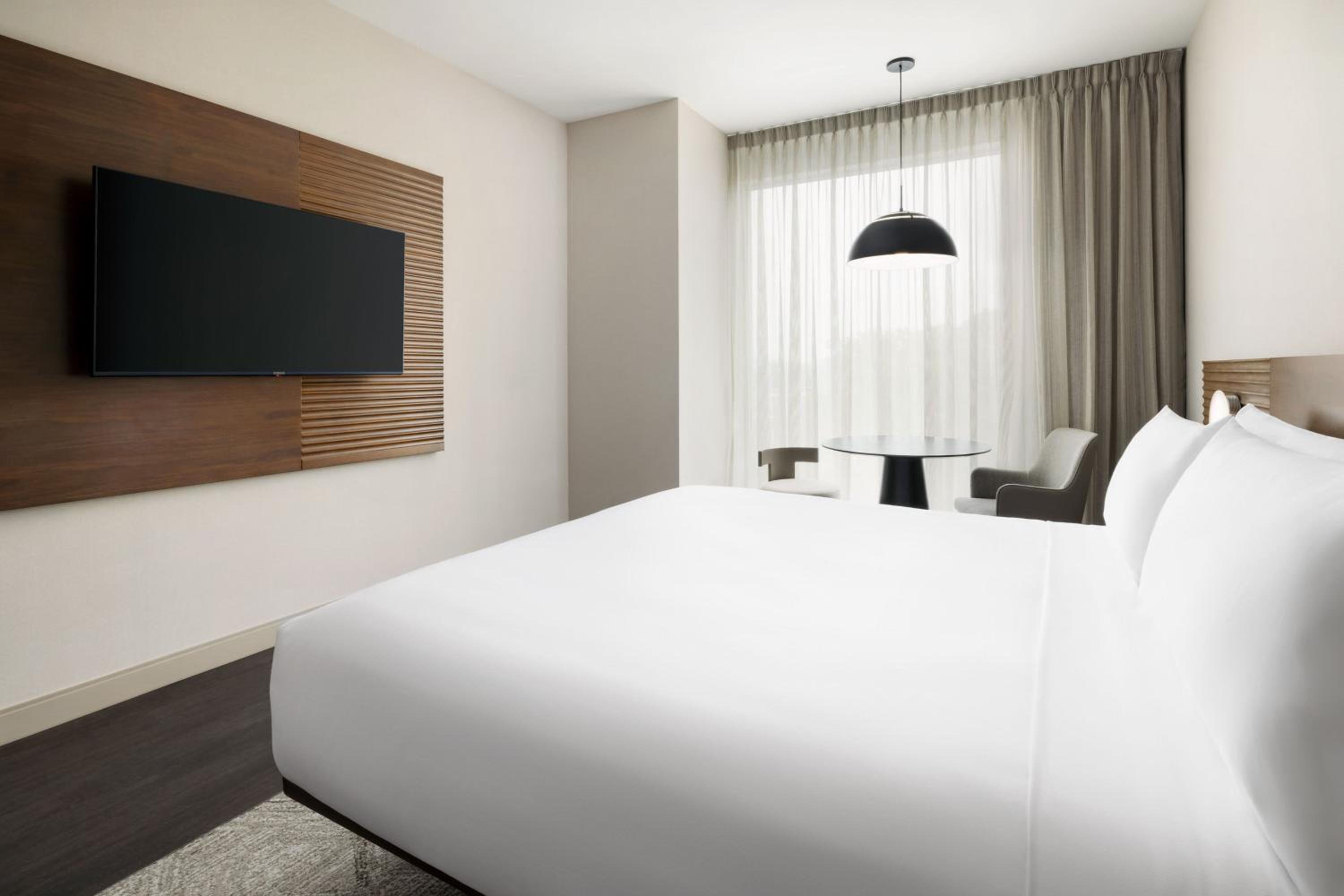 Standard King Room - Photo 1