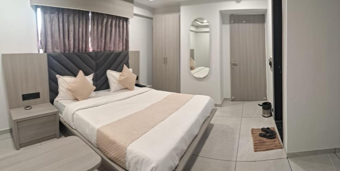 Deluxe Double Room - Photo 4