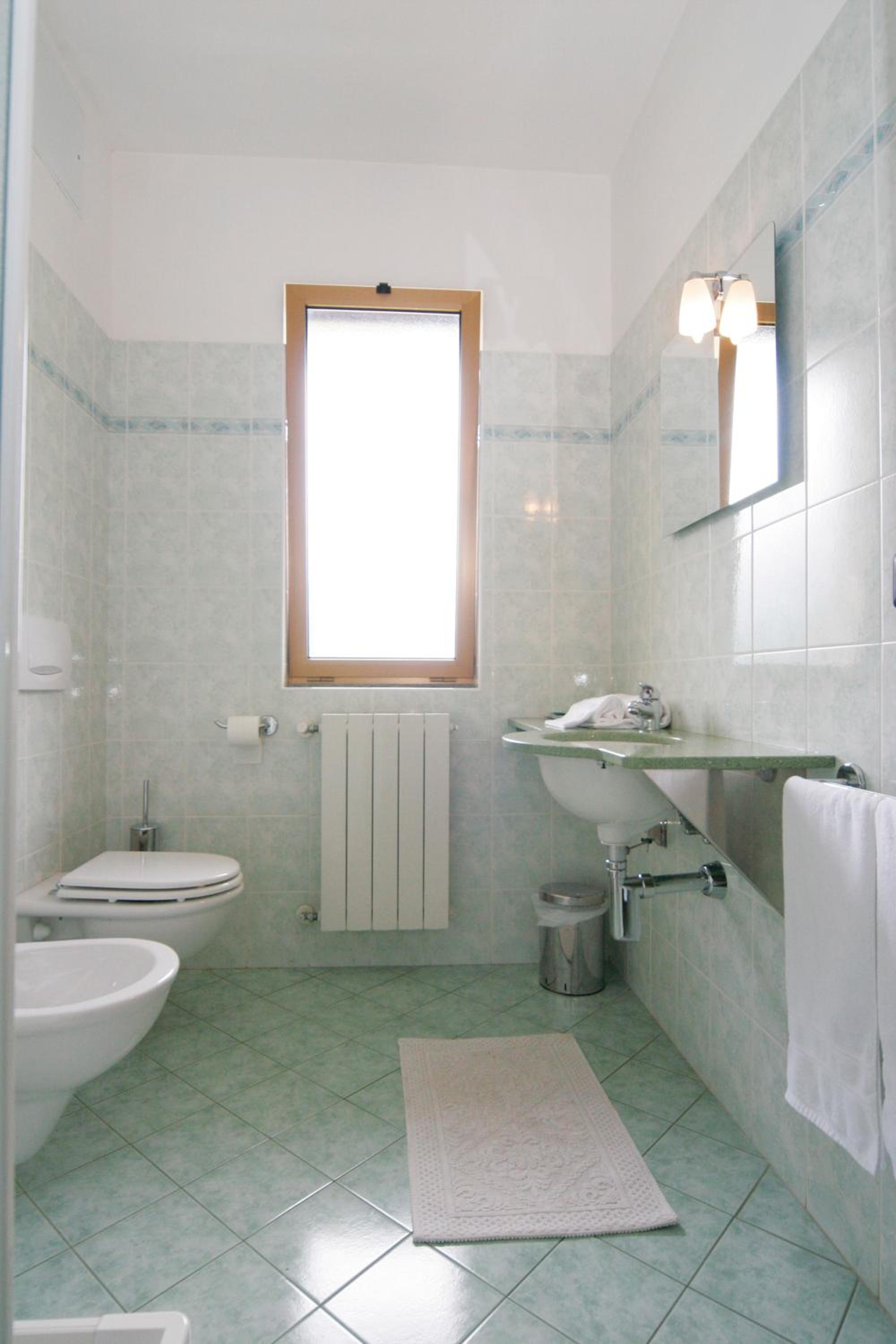 Double or Twin Room photo 2