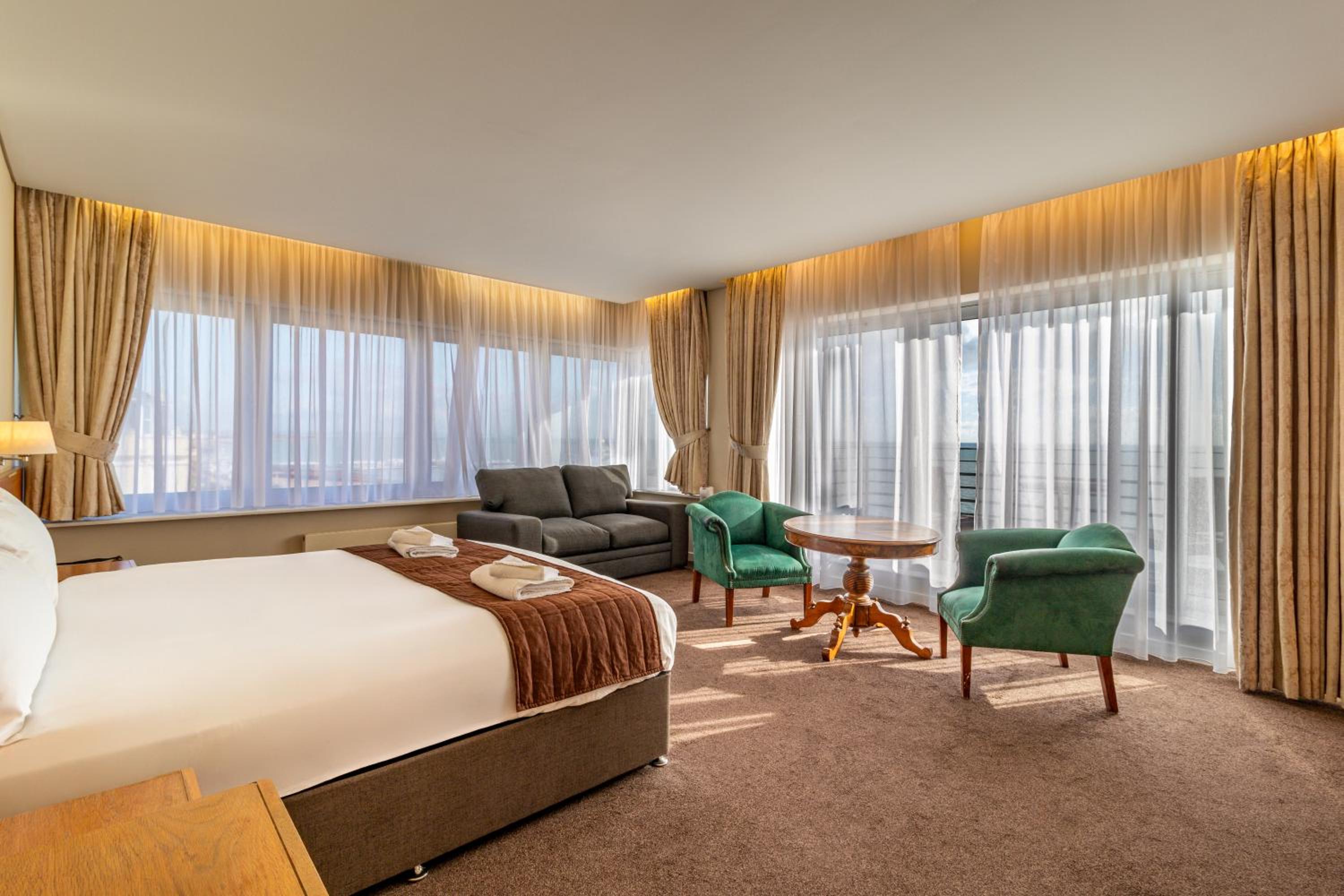 Superior Double Room - Photo 1