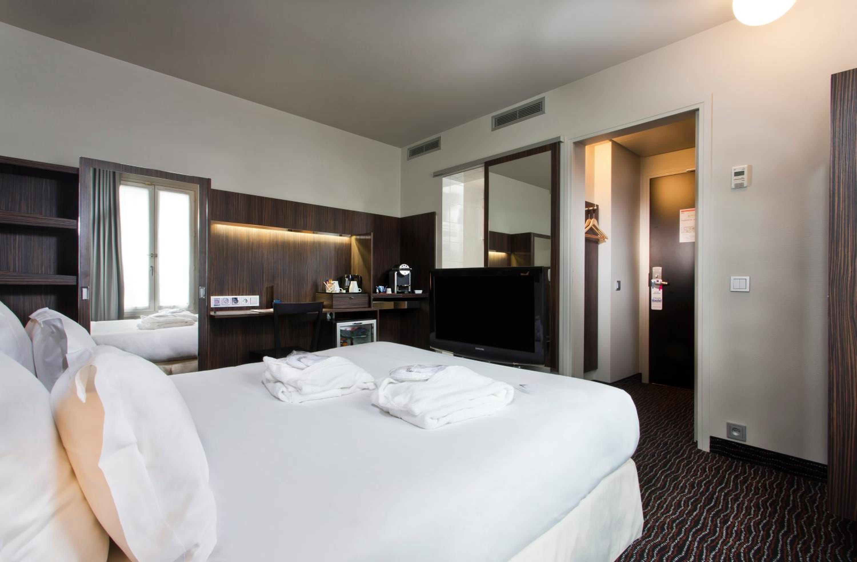 Club Double Room photo 1
