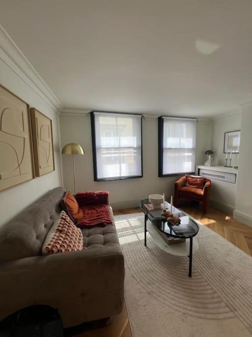 Two-Bedroom Apartment photo 3