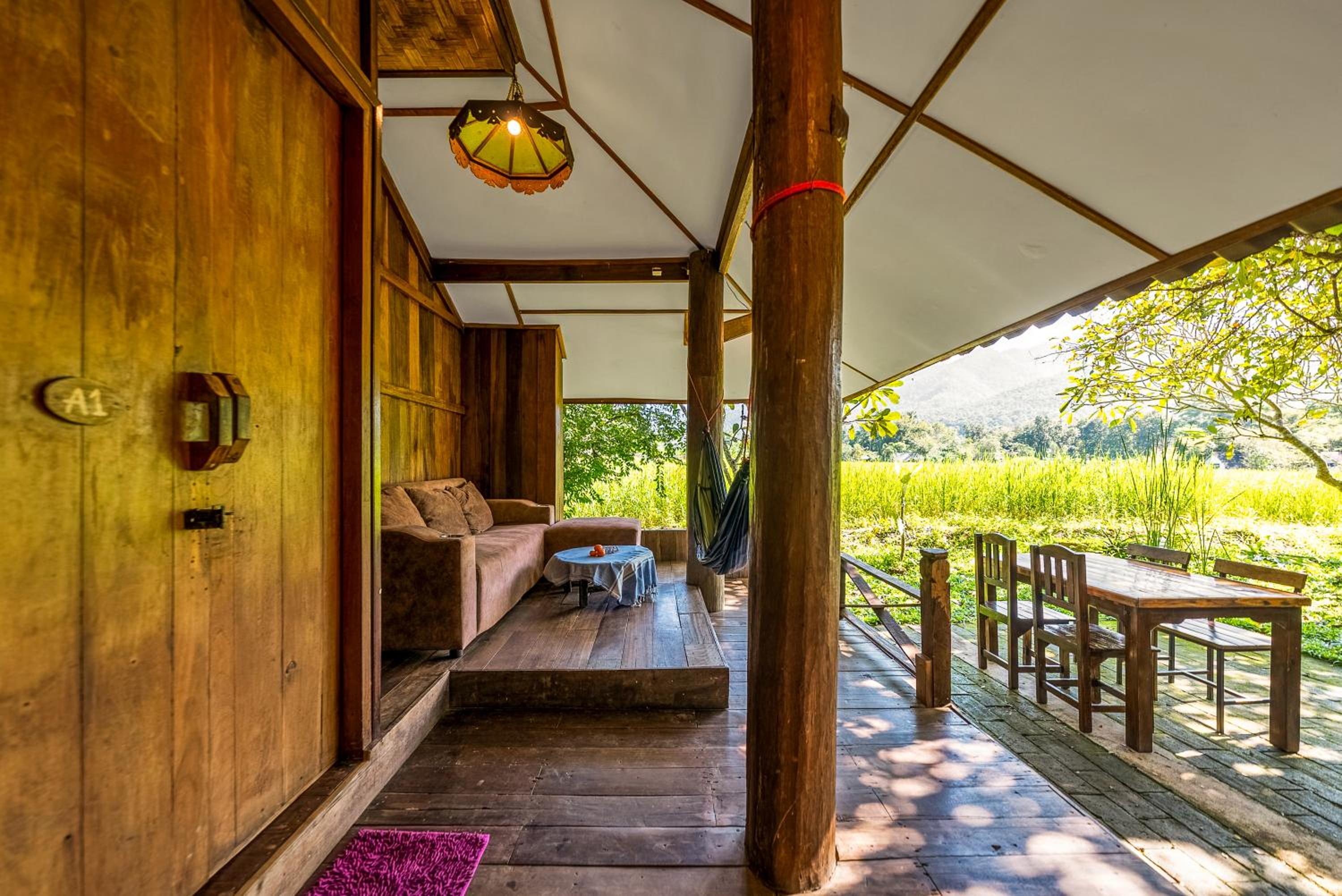 Family Room with Garden View photo 2