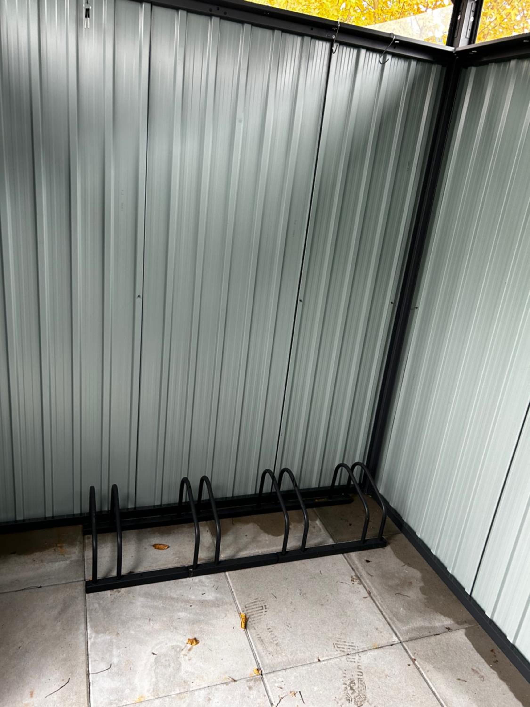 One-Bedroom House photo 2