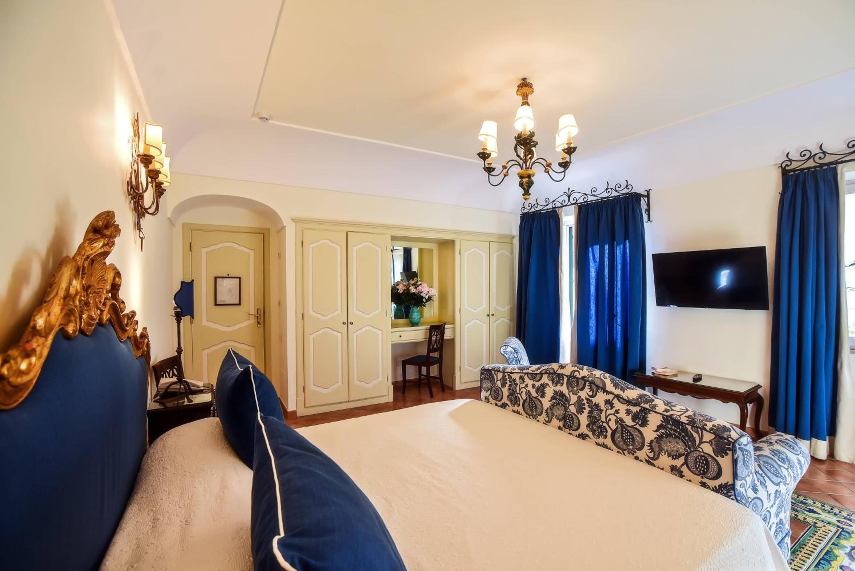 Standard Double Room - Photo 5