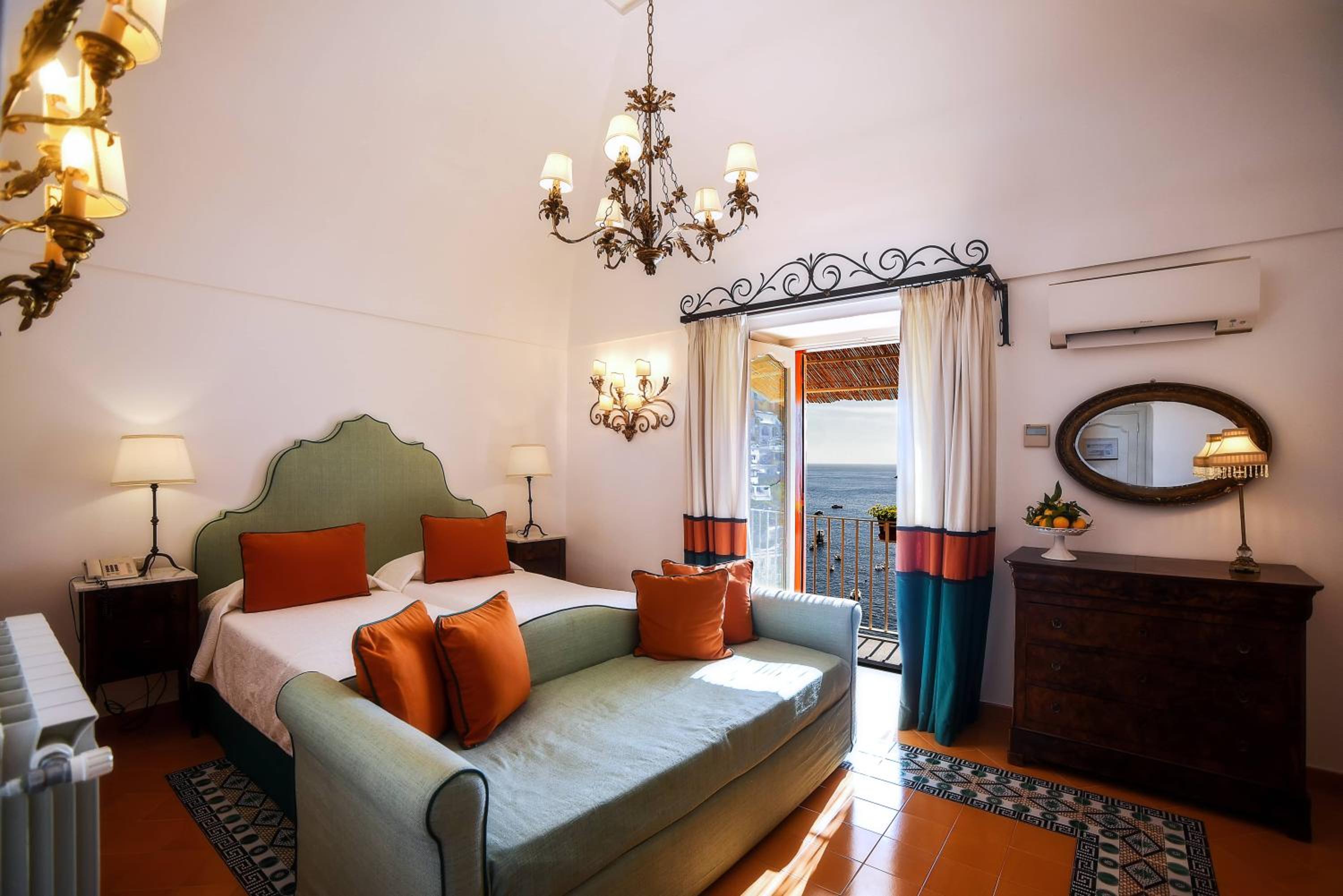 Double Room with Sea View - Photo 6