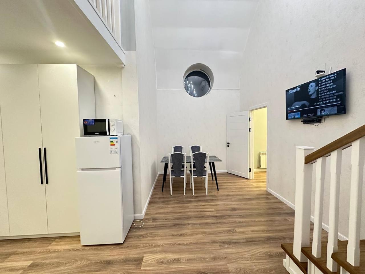 Penthouse Apartment photo 2