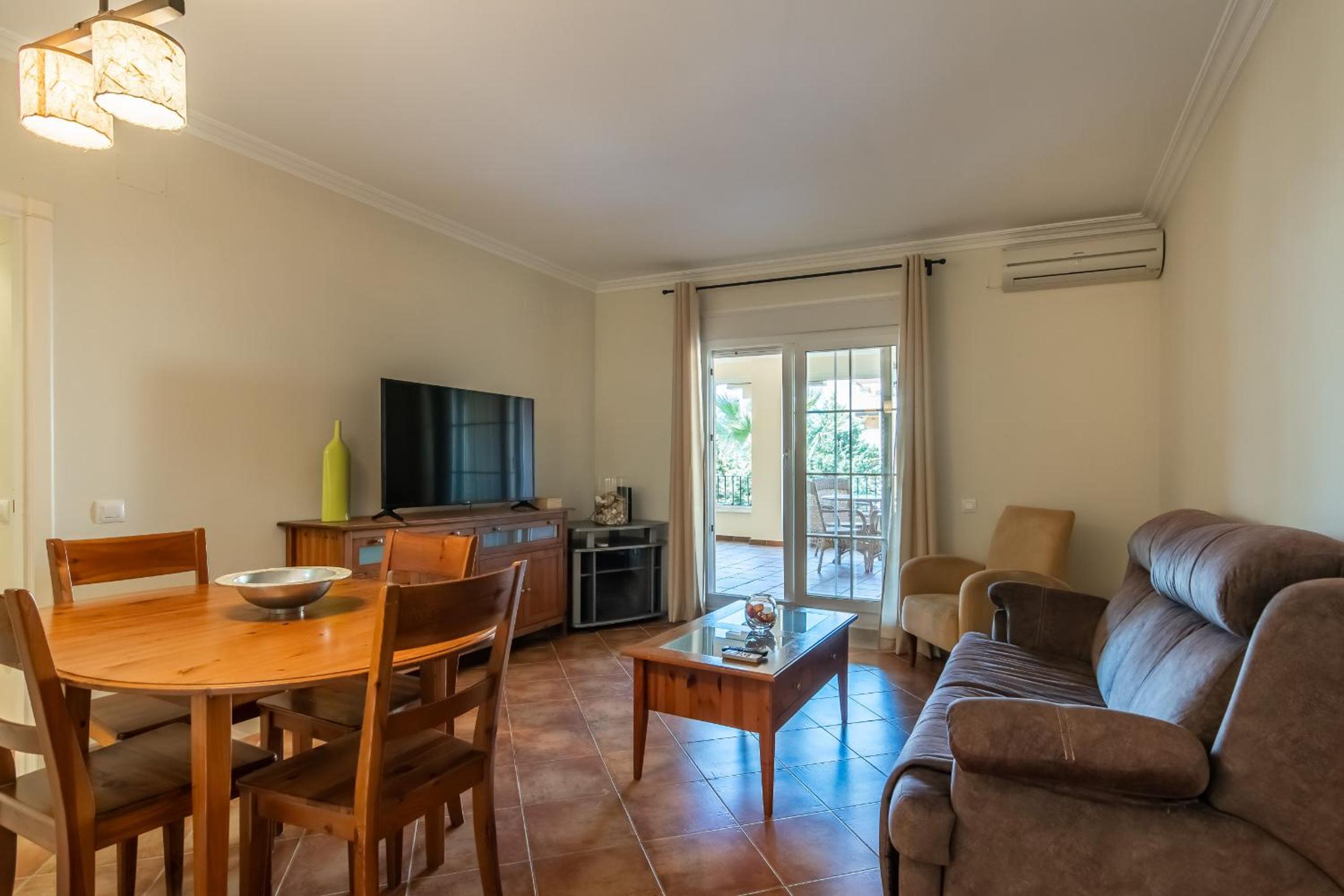 Apartamento con Vista y Balcón
