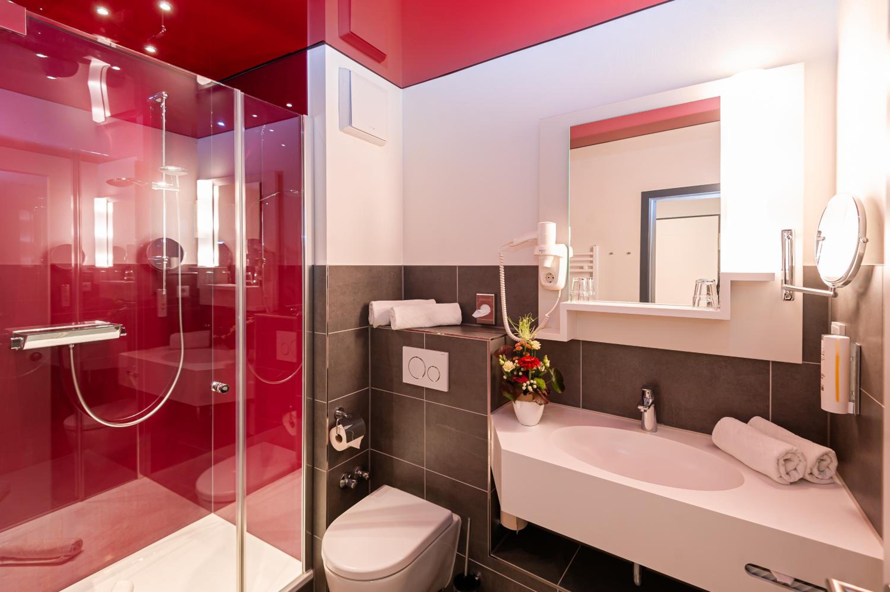 Double Room - Photo 12