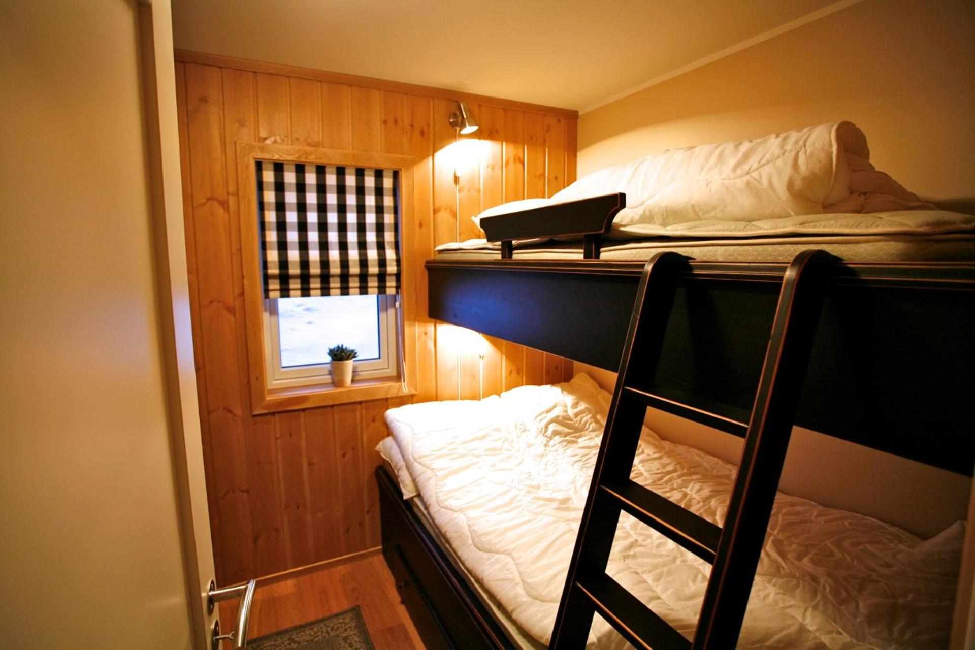 Two-Bedroom Studio Apartment photo 1