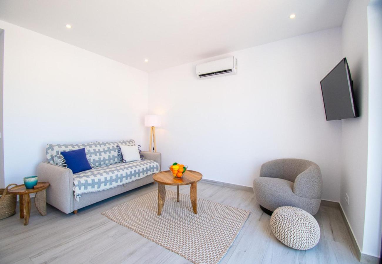 Apartment photo 2