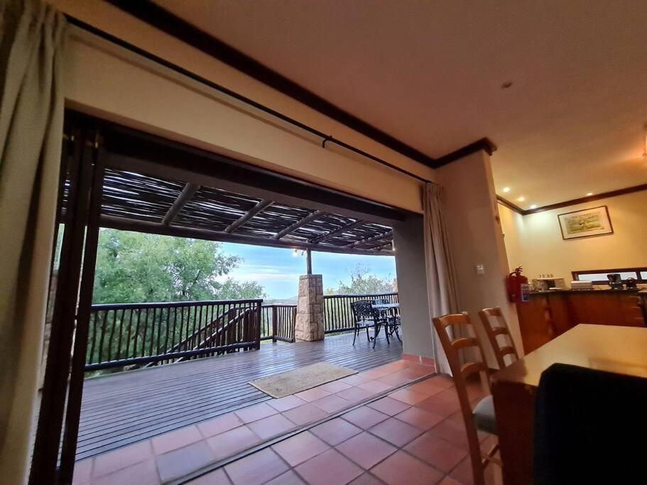 Four-Bedroom House photo 3