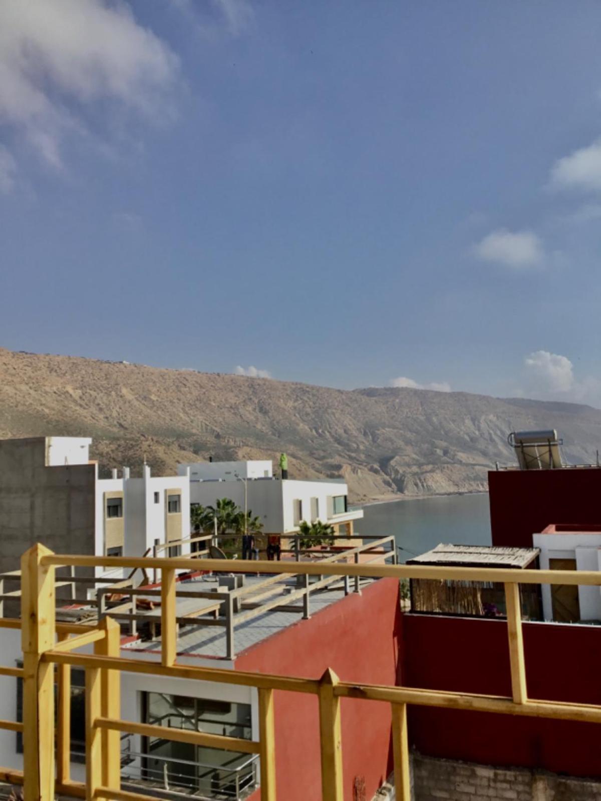 Apartment with Sea View photo 2