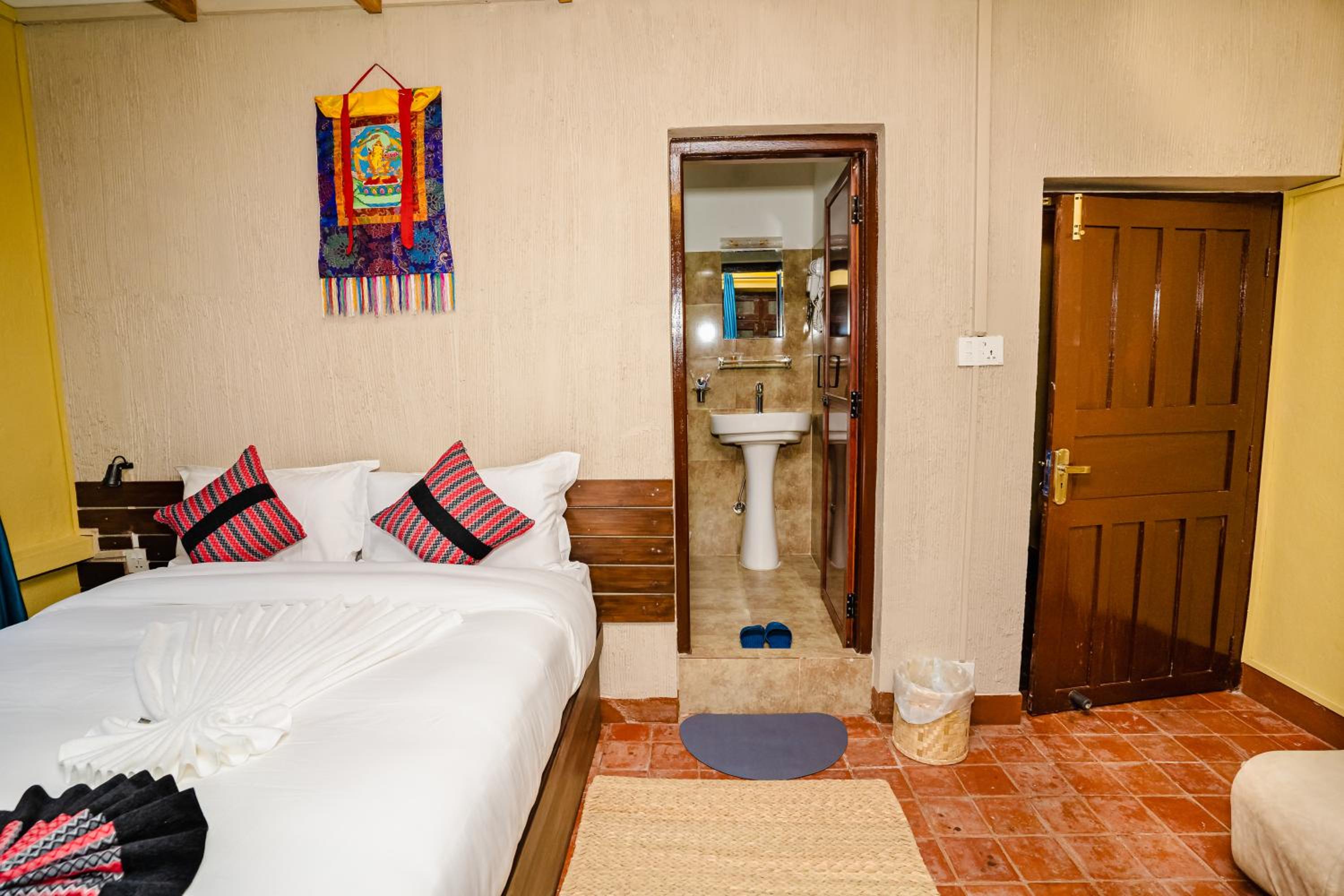 Budget Double Room photo 3