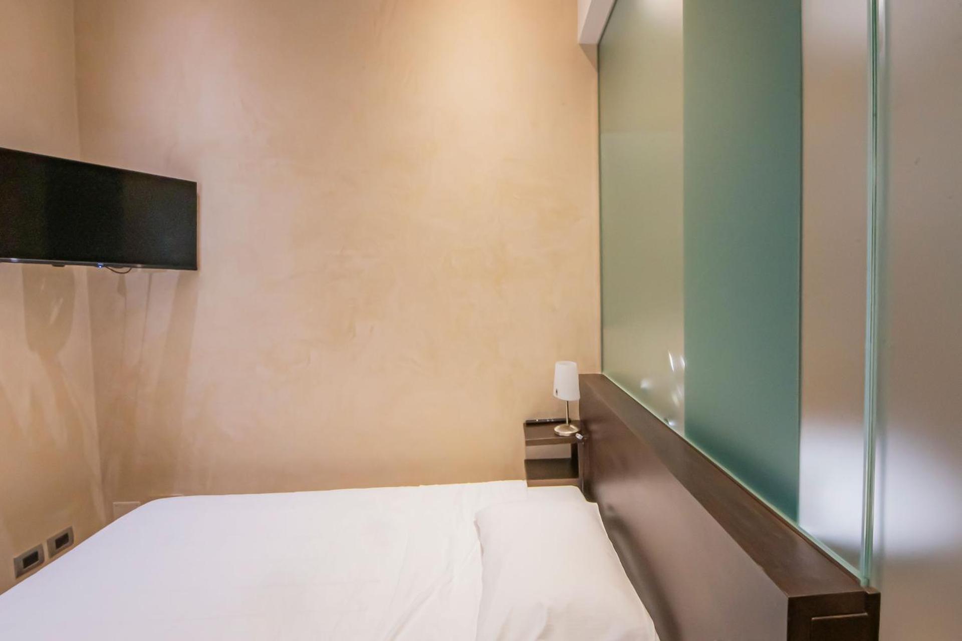 Single Room With French Bed photo 2