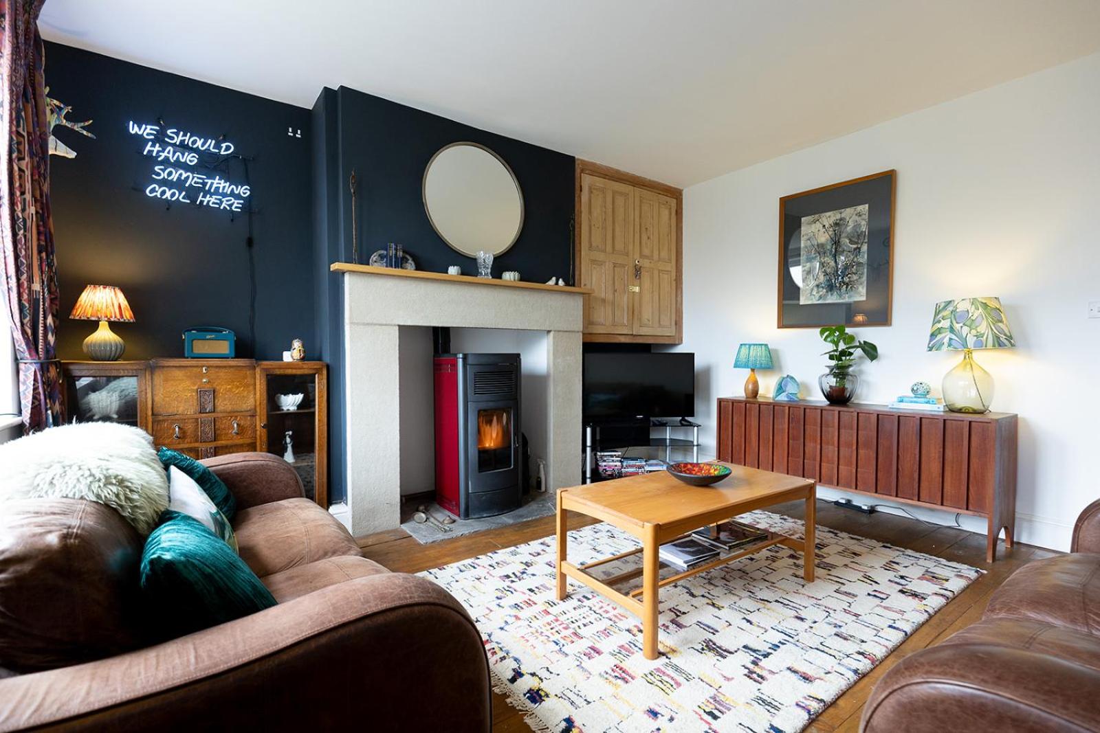 Three-Bedroom House photo 2