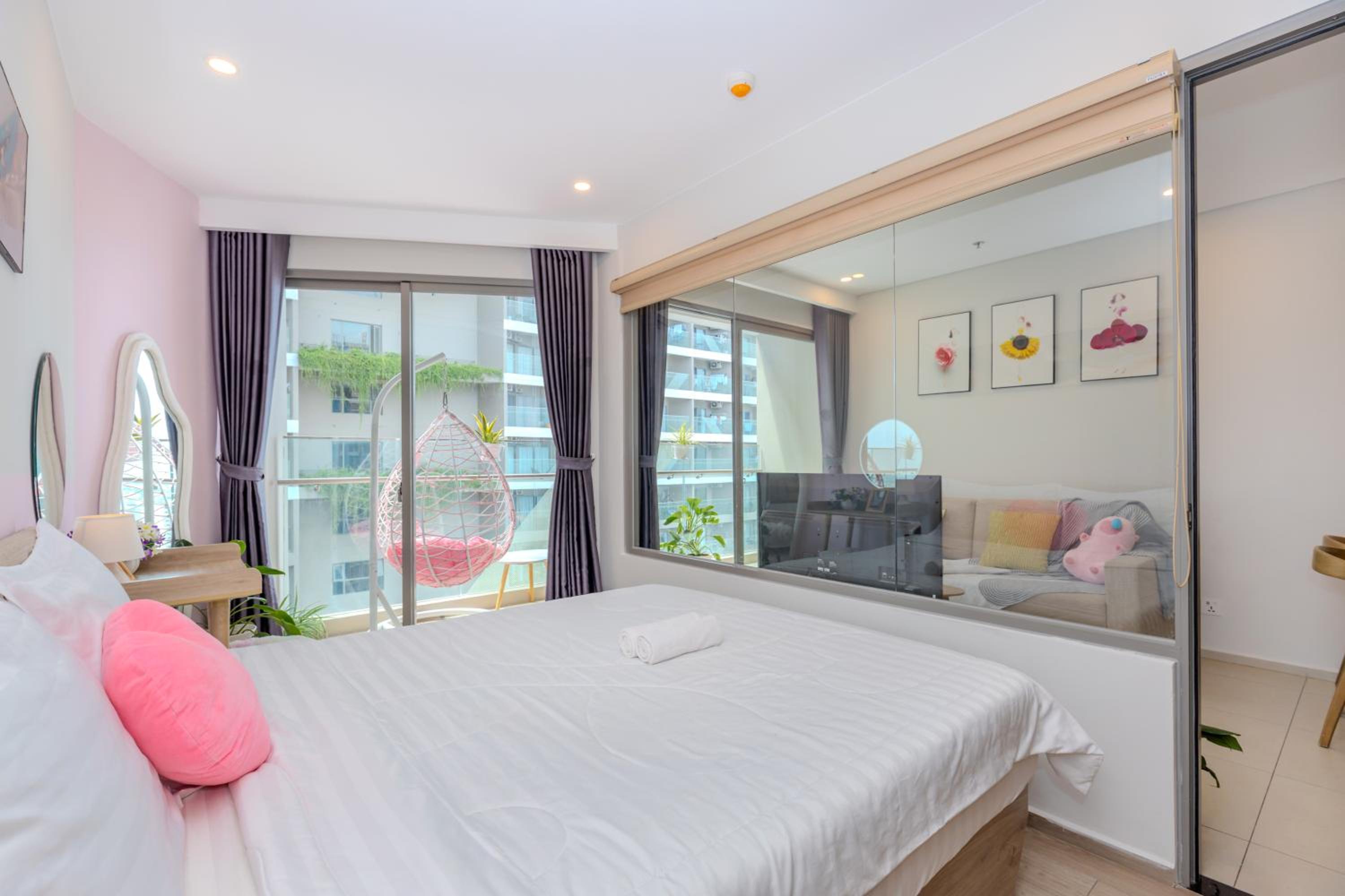 Two-Bedroom Apartment with View - Photo 47