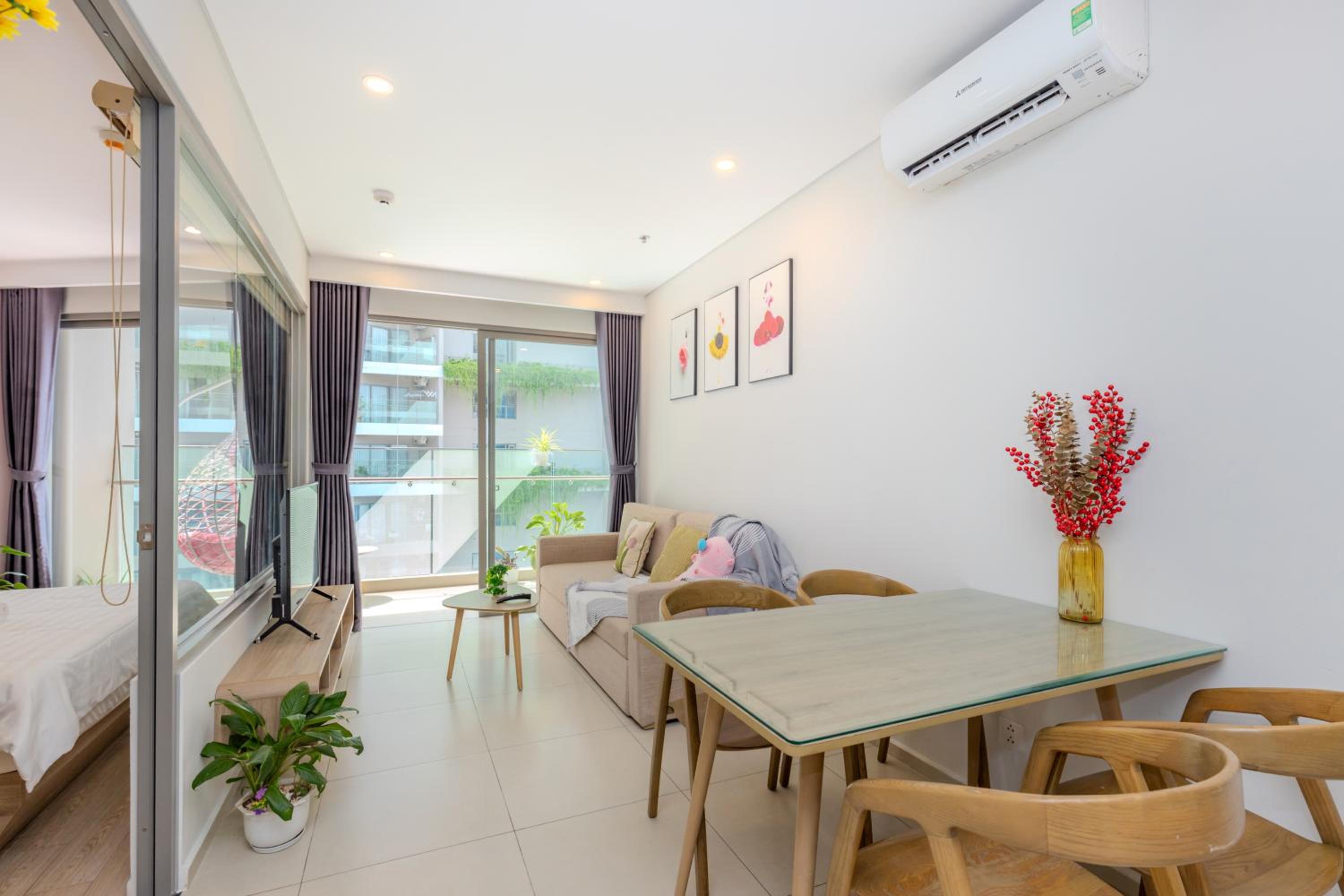 Two-Bedroom Apartment with View - Photo 44