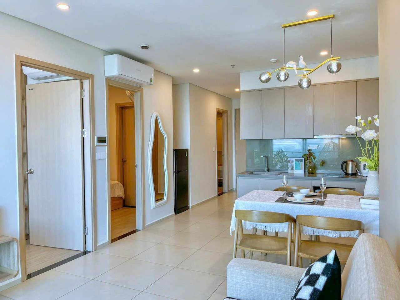Three-Bedroom Apartment with Sea View - Photo 21