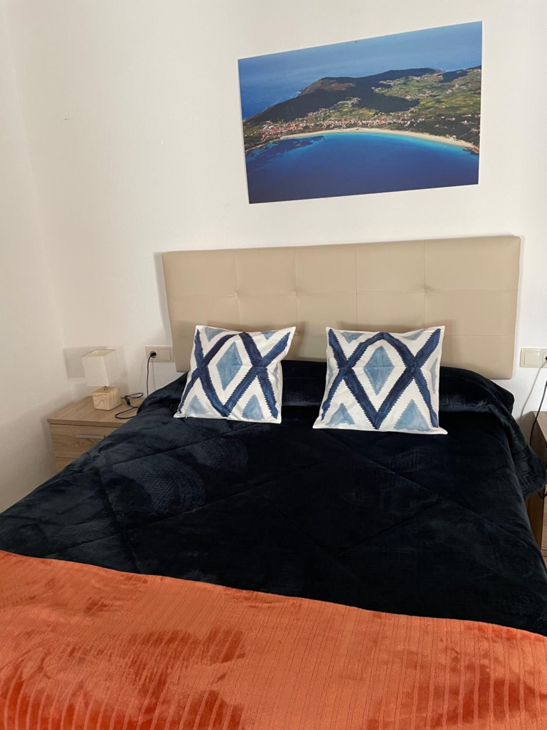 Double Room with Private Bathroom - Photo 5