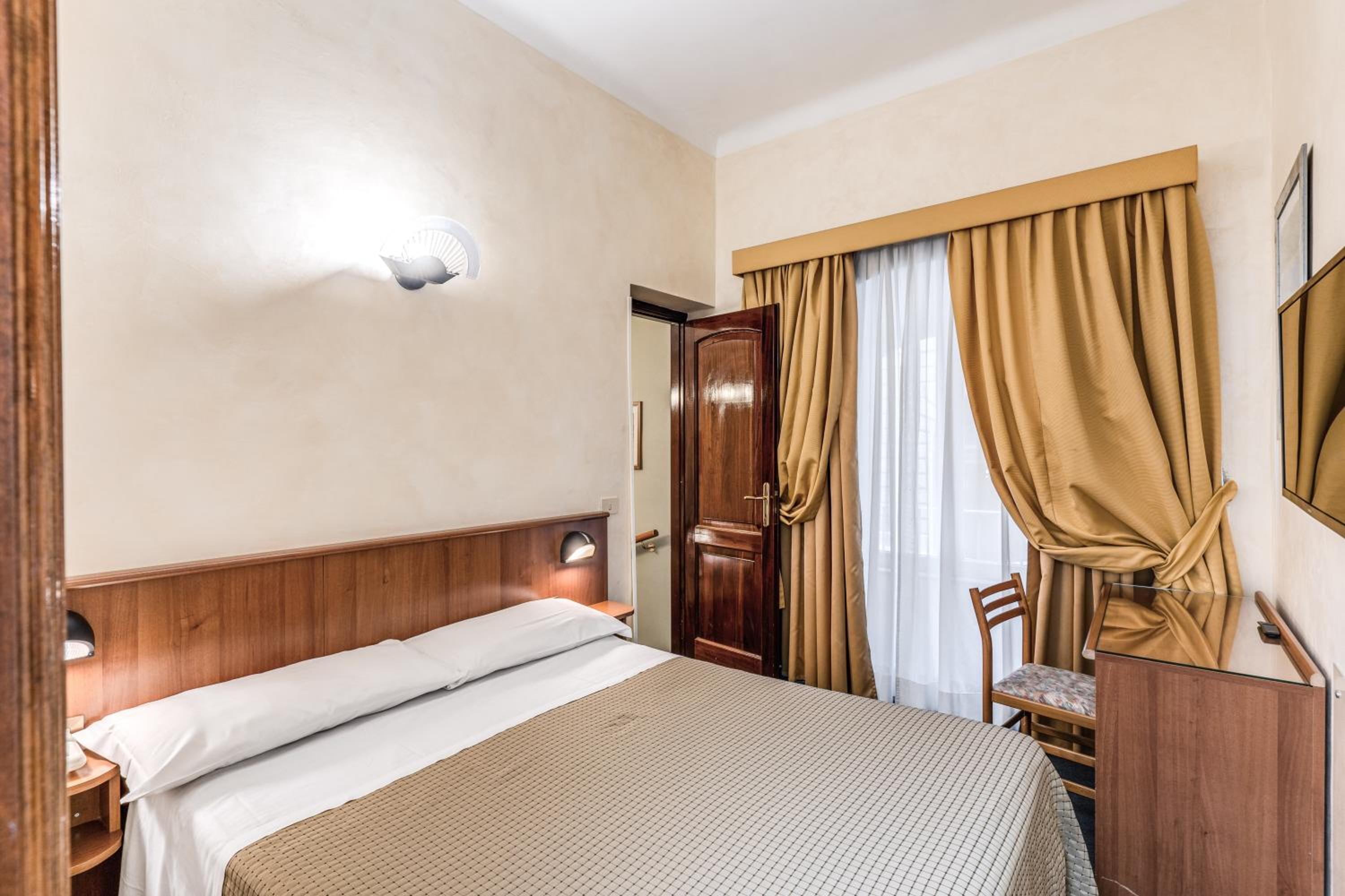 Superior Double Room photo 2