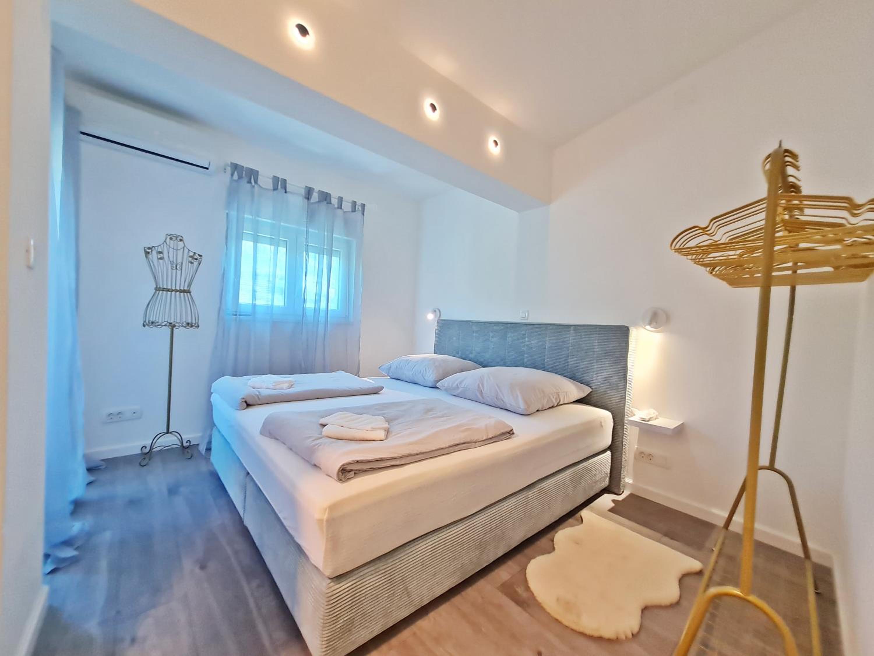 Two-Bedroom Deluxe Apartment photo 1