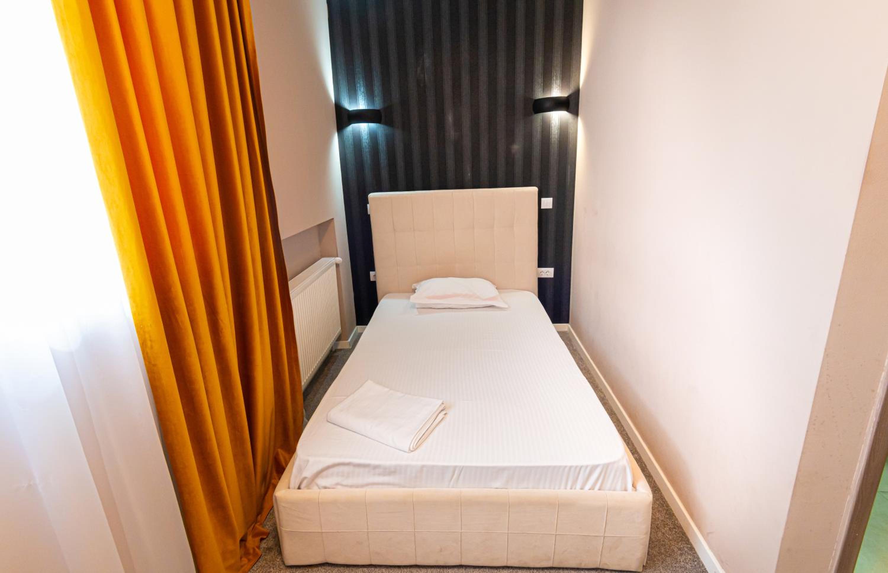 Single Room photo 3