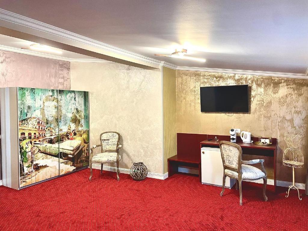Deluxe Triple Room - Photo 1