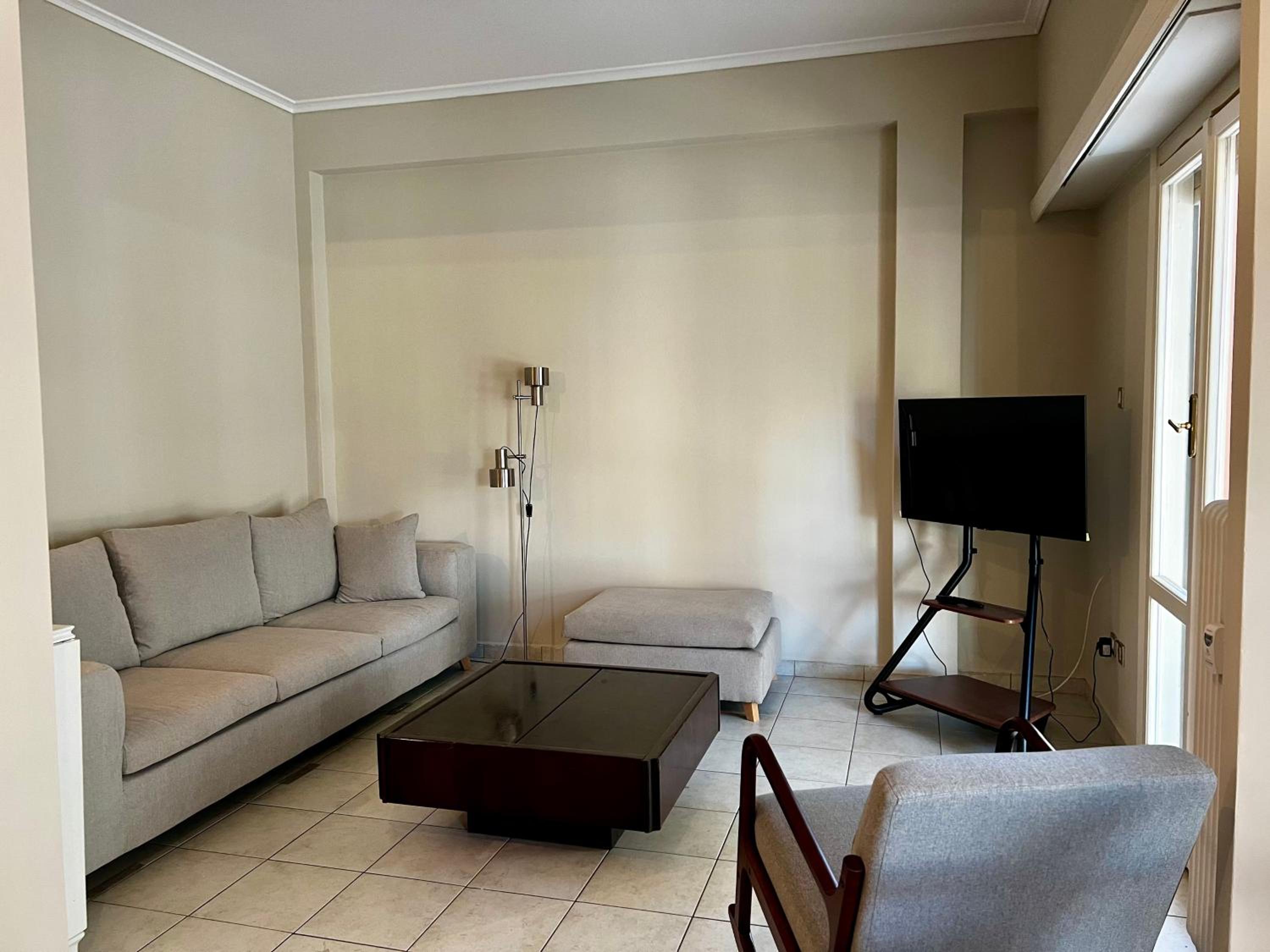 One-Bedroom Apartment with Terrace