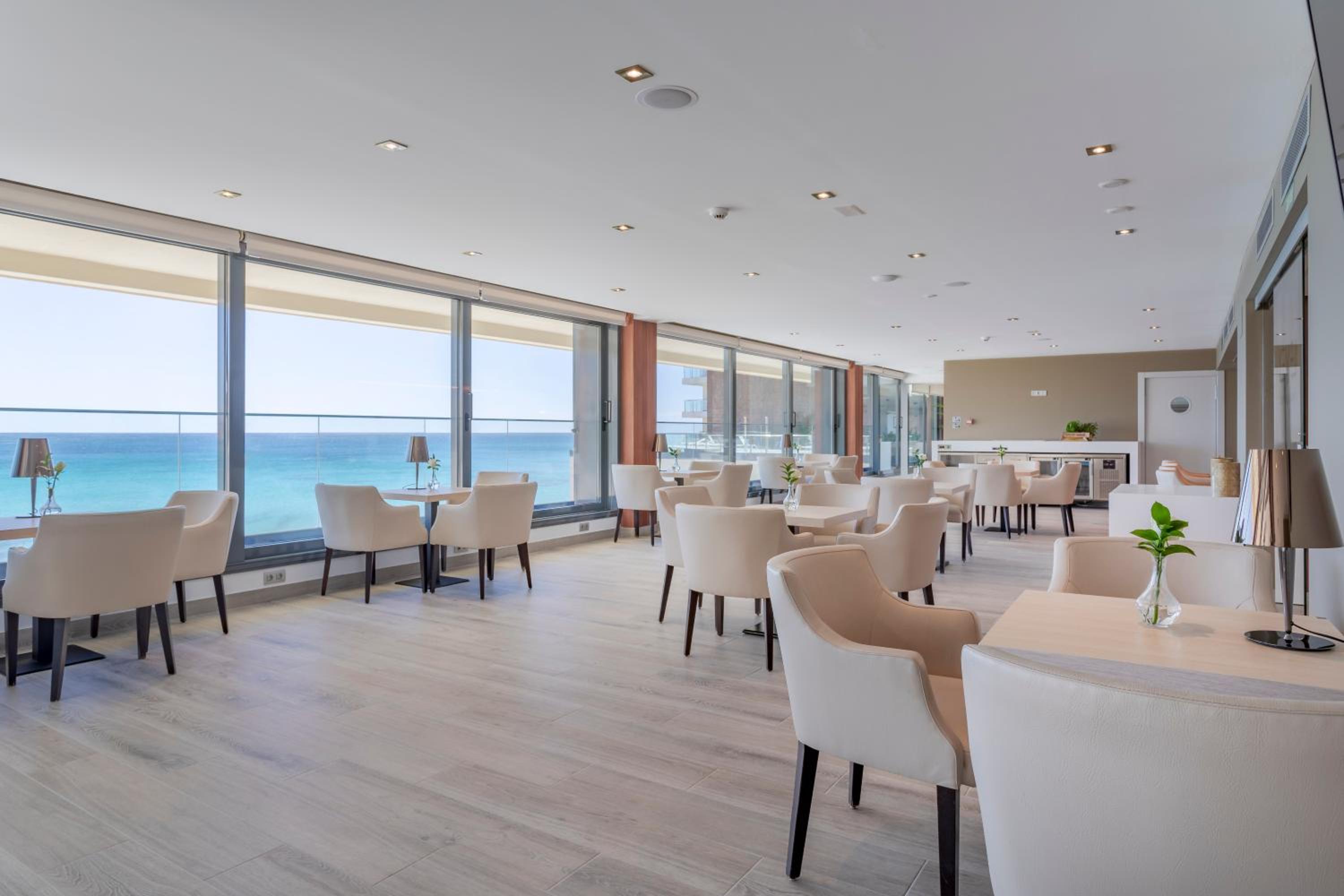 The Level Melia Room with Pool Access Adults Only photo 2