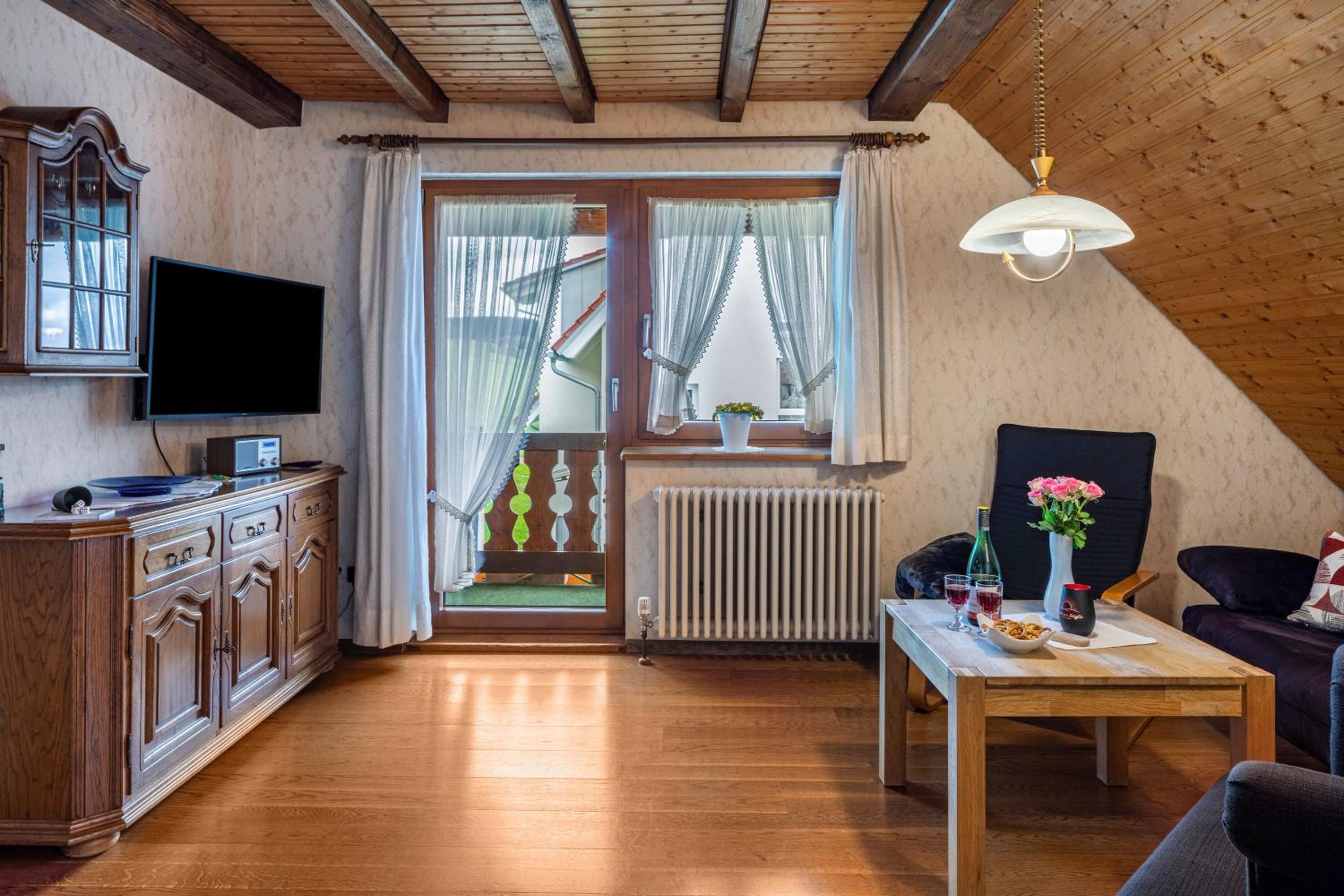 Superior One-Bedroom Apartment with Balcony