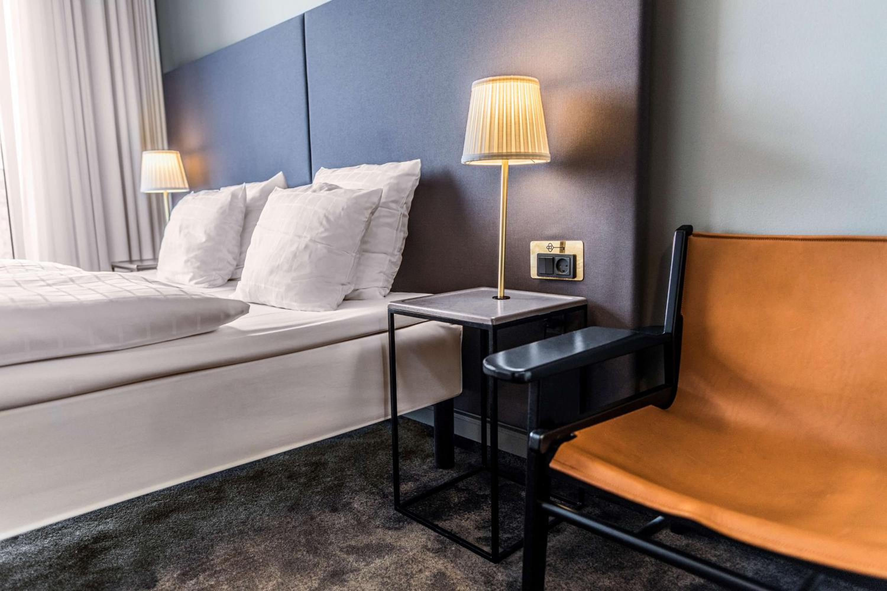 Standard Twin Room - Photo 1
