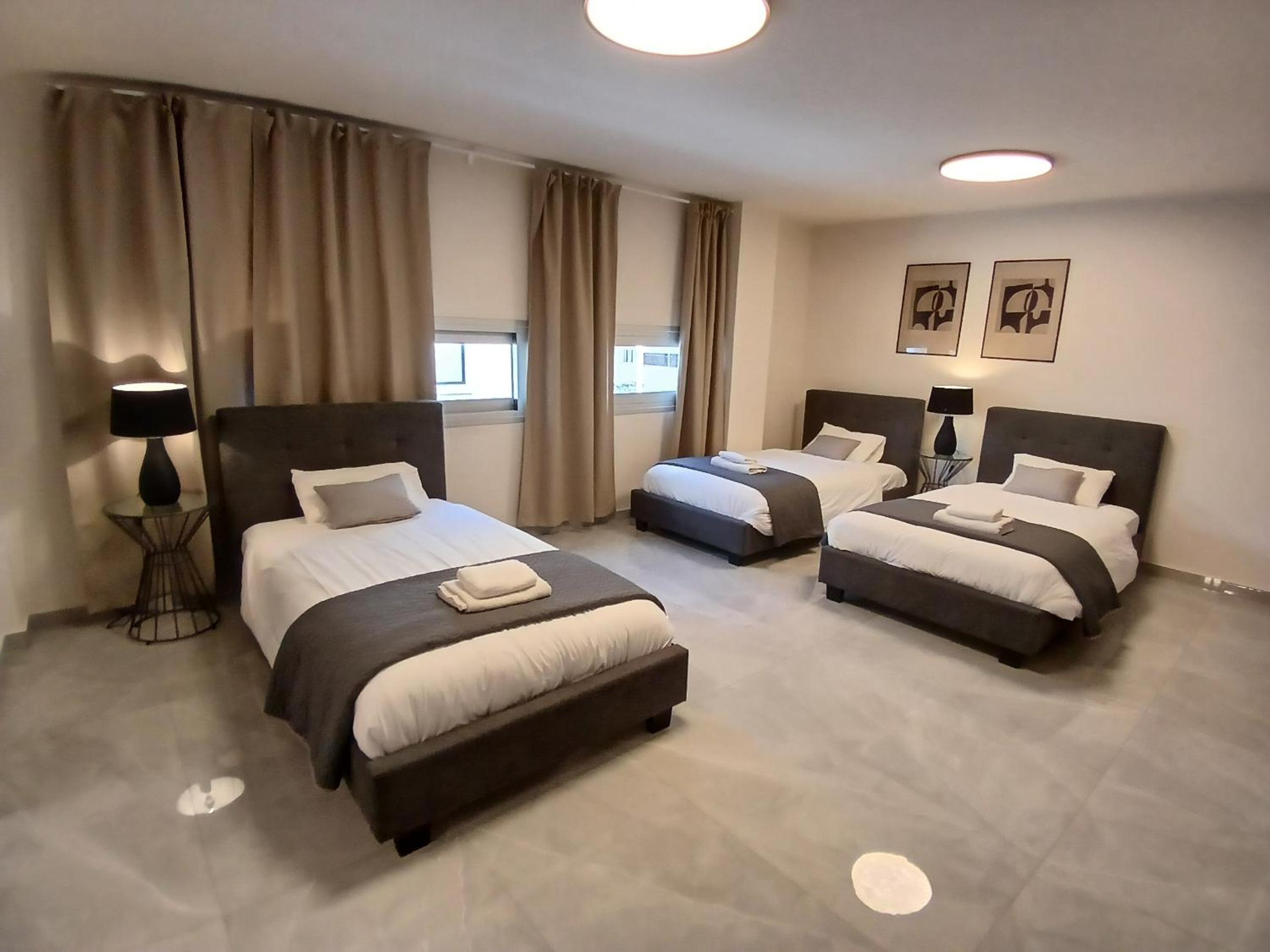 One-Bedroom Family Apartment no Balcony photo 1