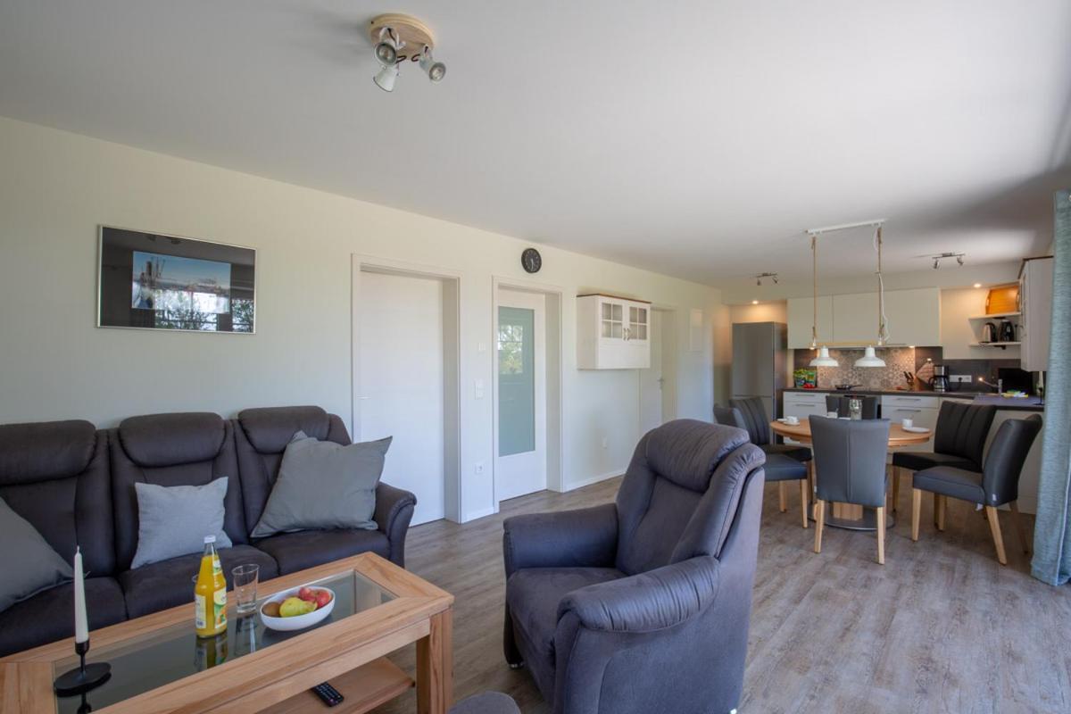 Apartment with Terrace photo 1