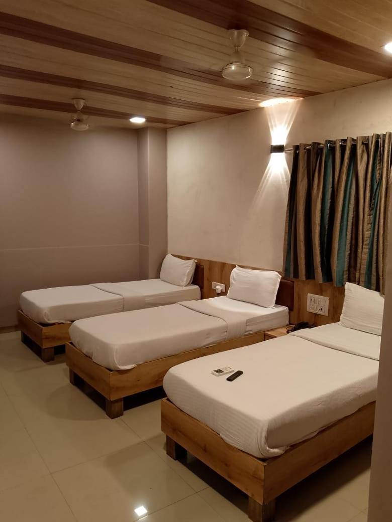 Luxury Triple Room