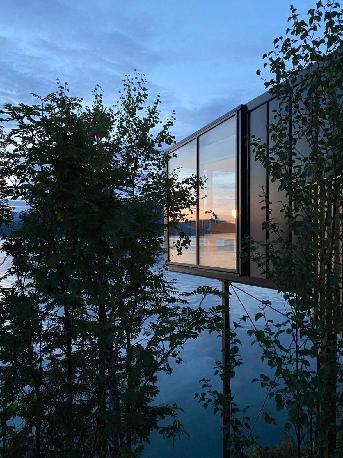 Superior Triple Room with Sea View - Photo 11