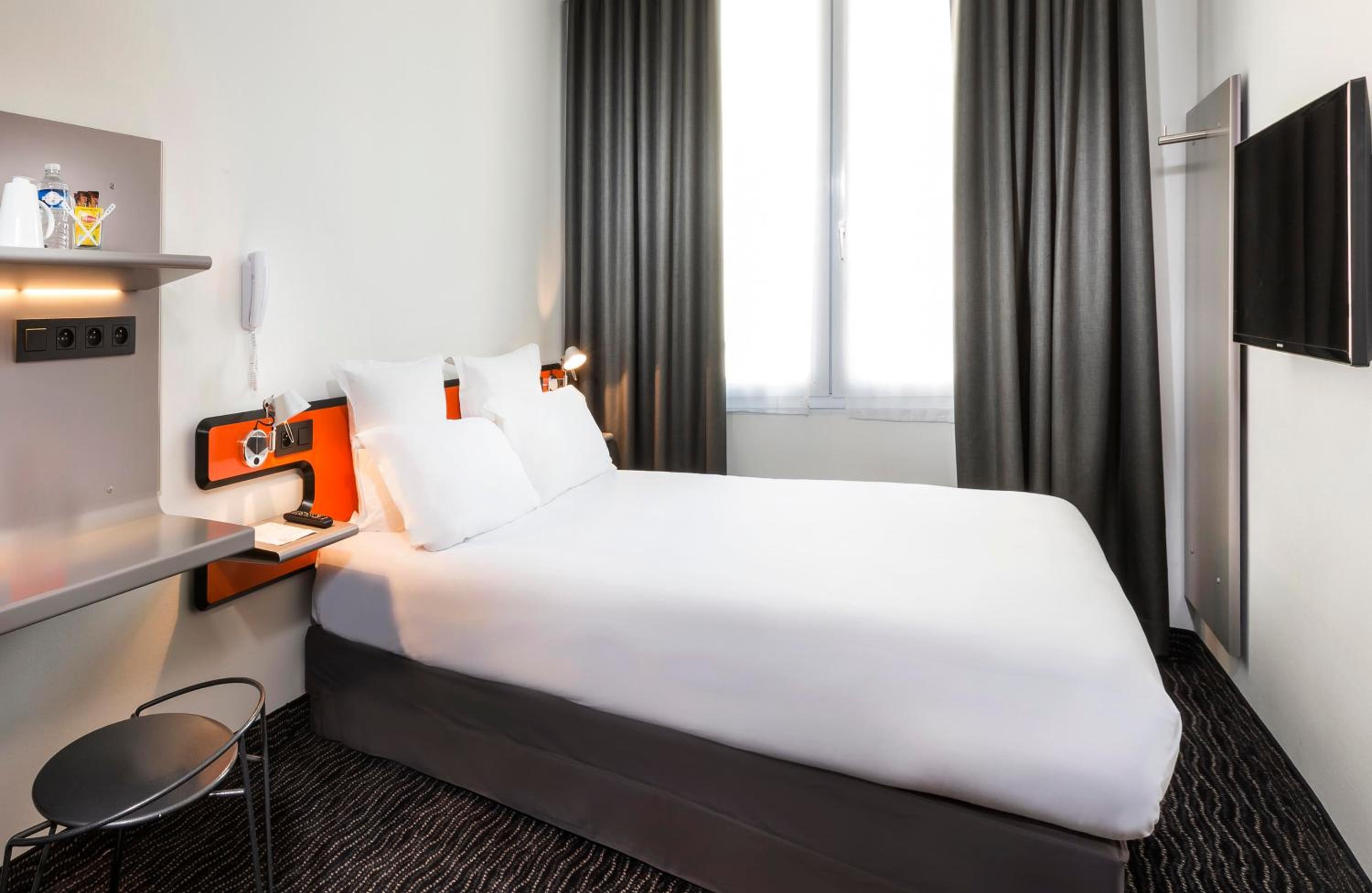 Privilege Double Room thumbnail 6