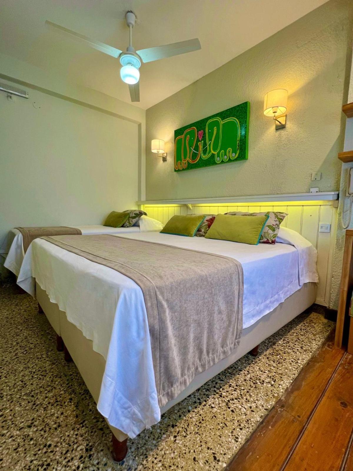 Standard Triple Room photo 2