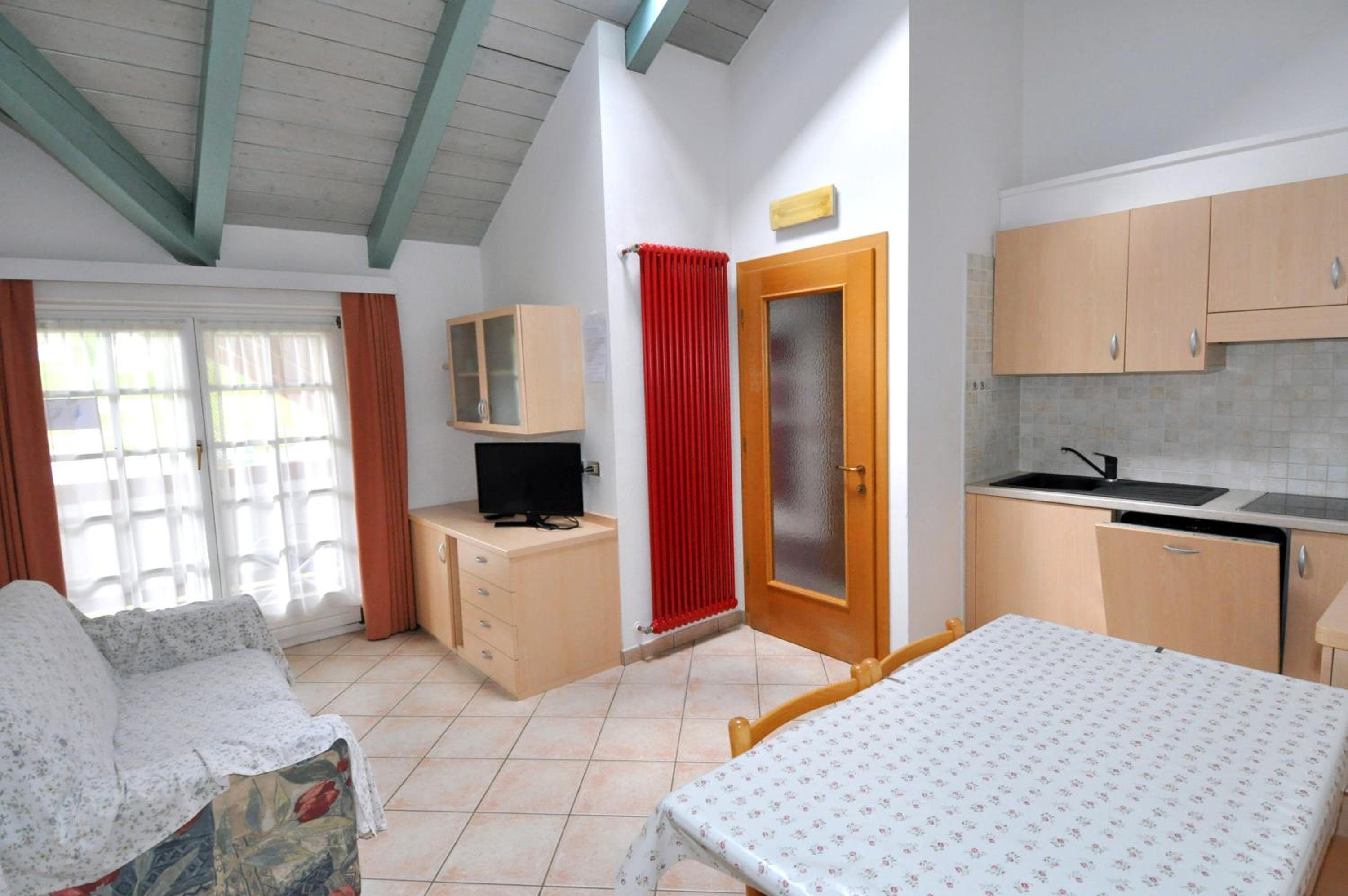 Two-Bedroom Deluxe Apartment With Balcony