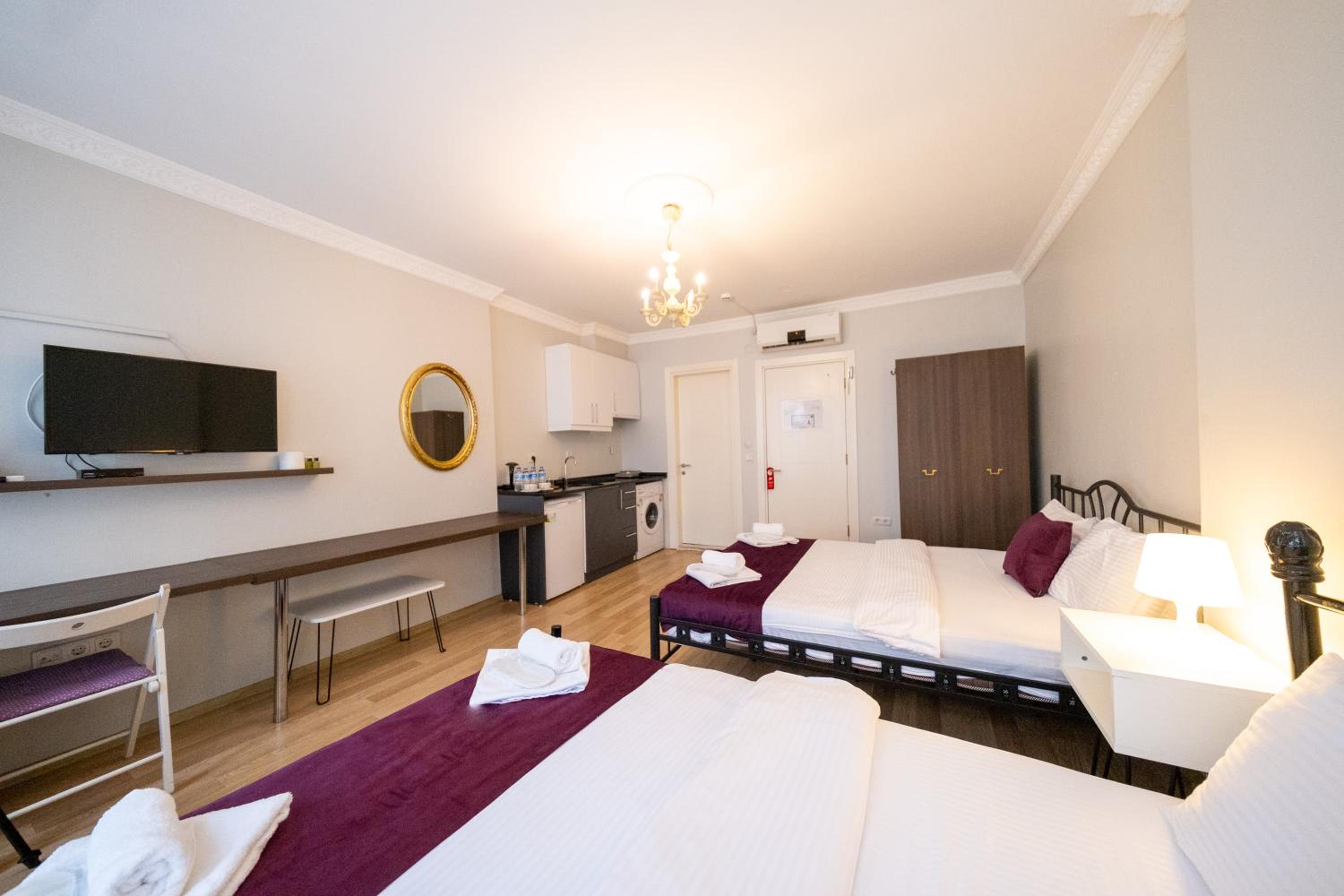 Premium Quadruple Room