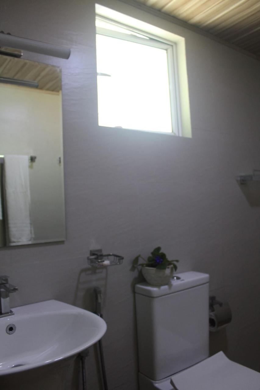 Deluxe Double Room with Balcony photo 2