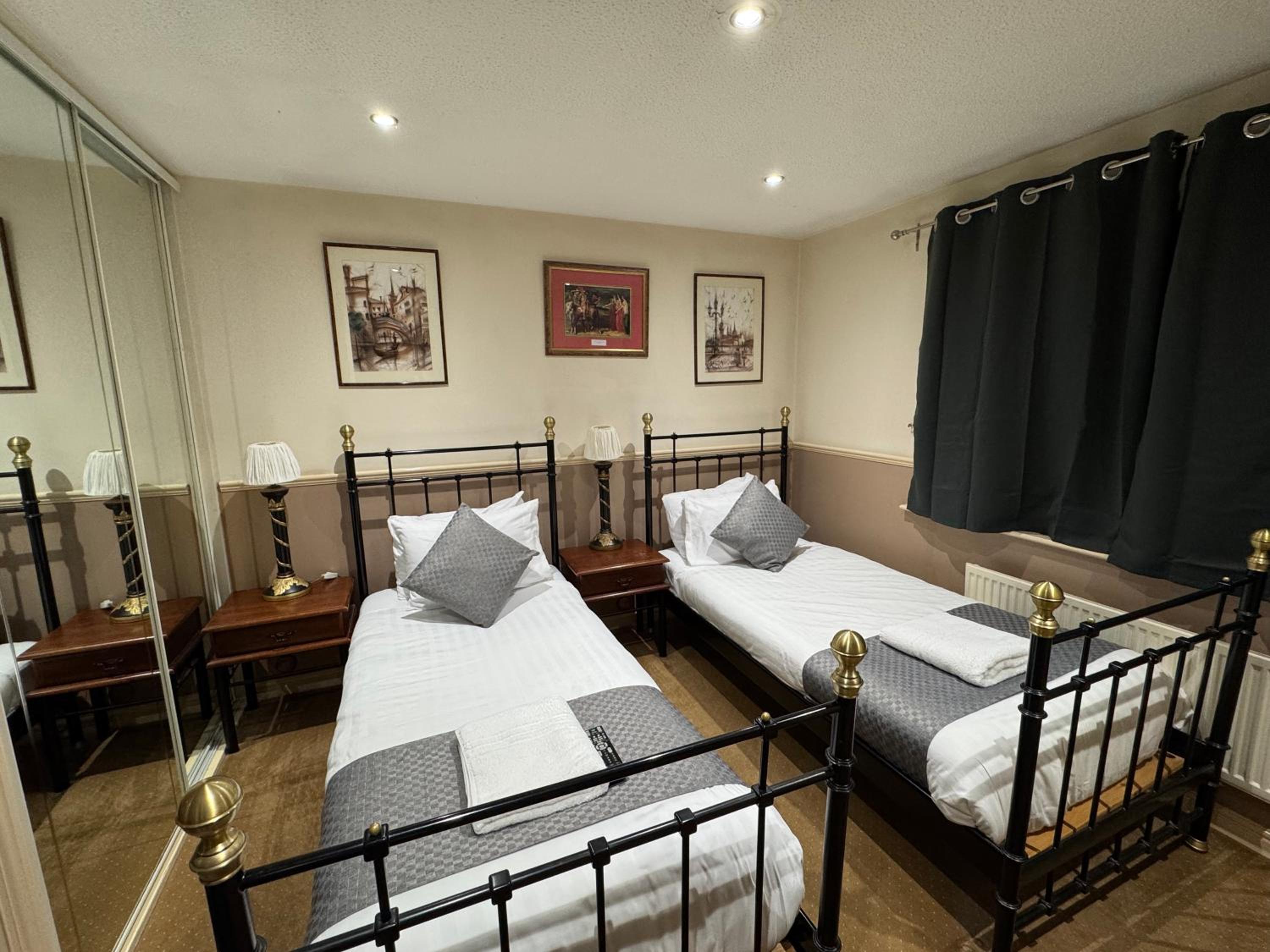 Twin Room photo 1