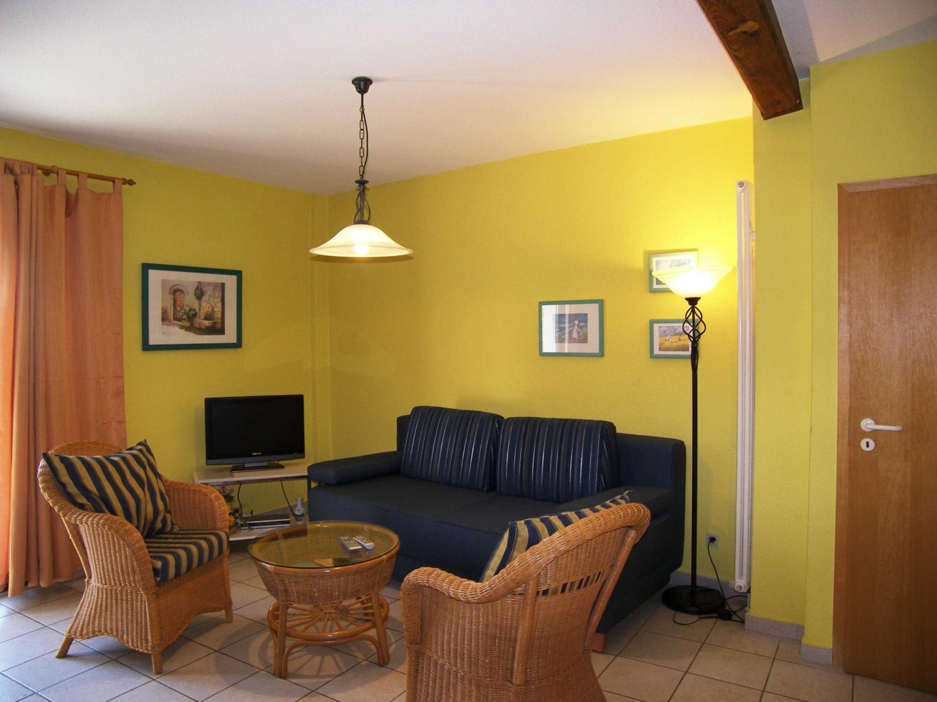 One-Bedroom House photo 1