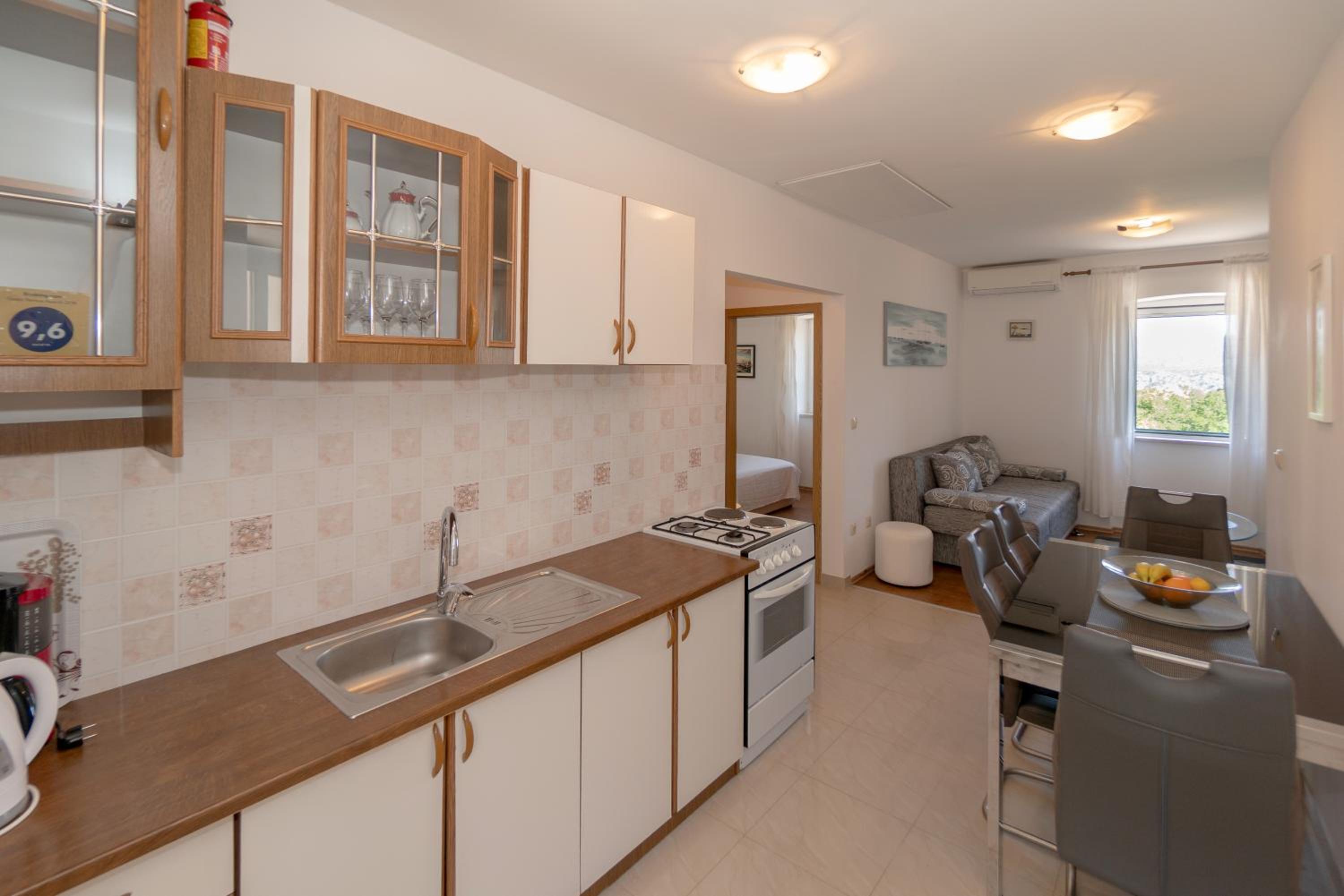 Apartment with Terrace photo 2