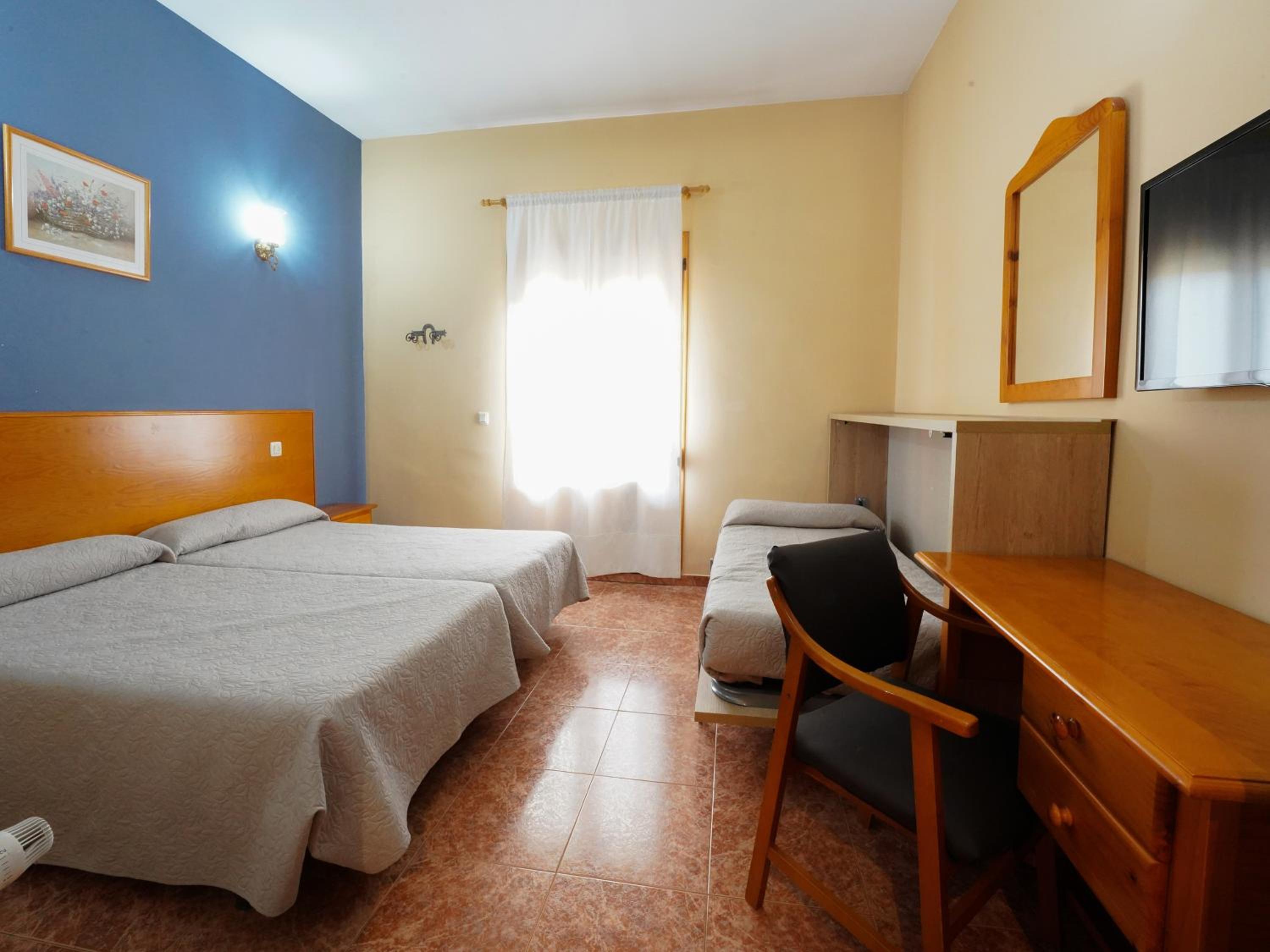 Habitación Triple (3 Adultos)